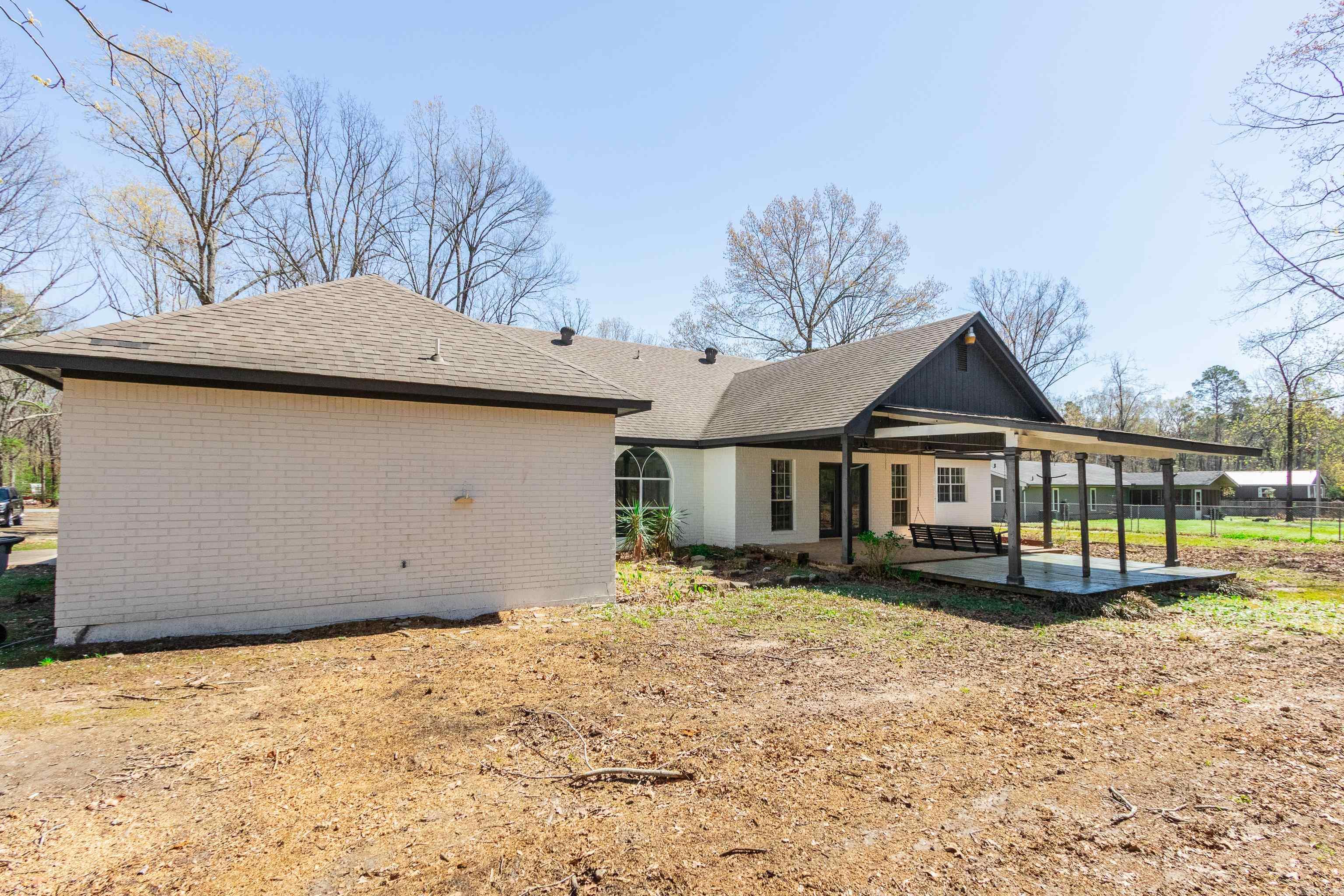 8700 OLD WARREN  Pine Bluff, AR