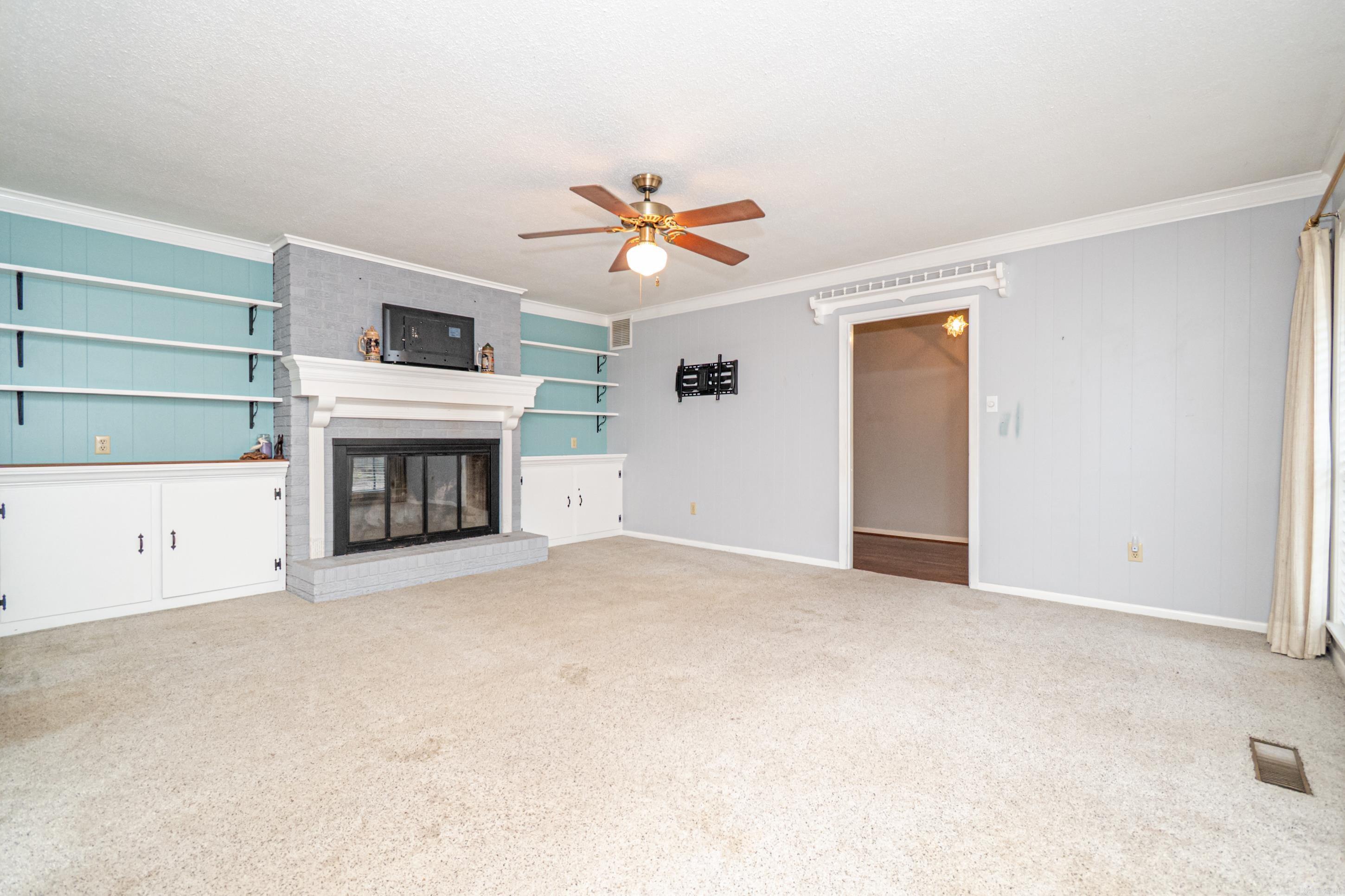 1616 W Oak St  El Dorado, AR