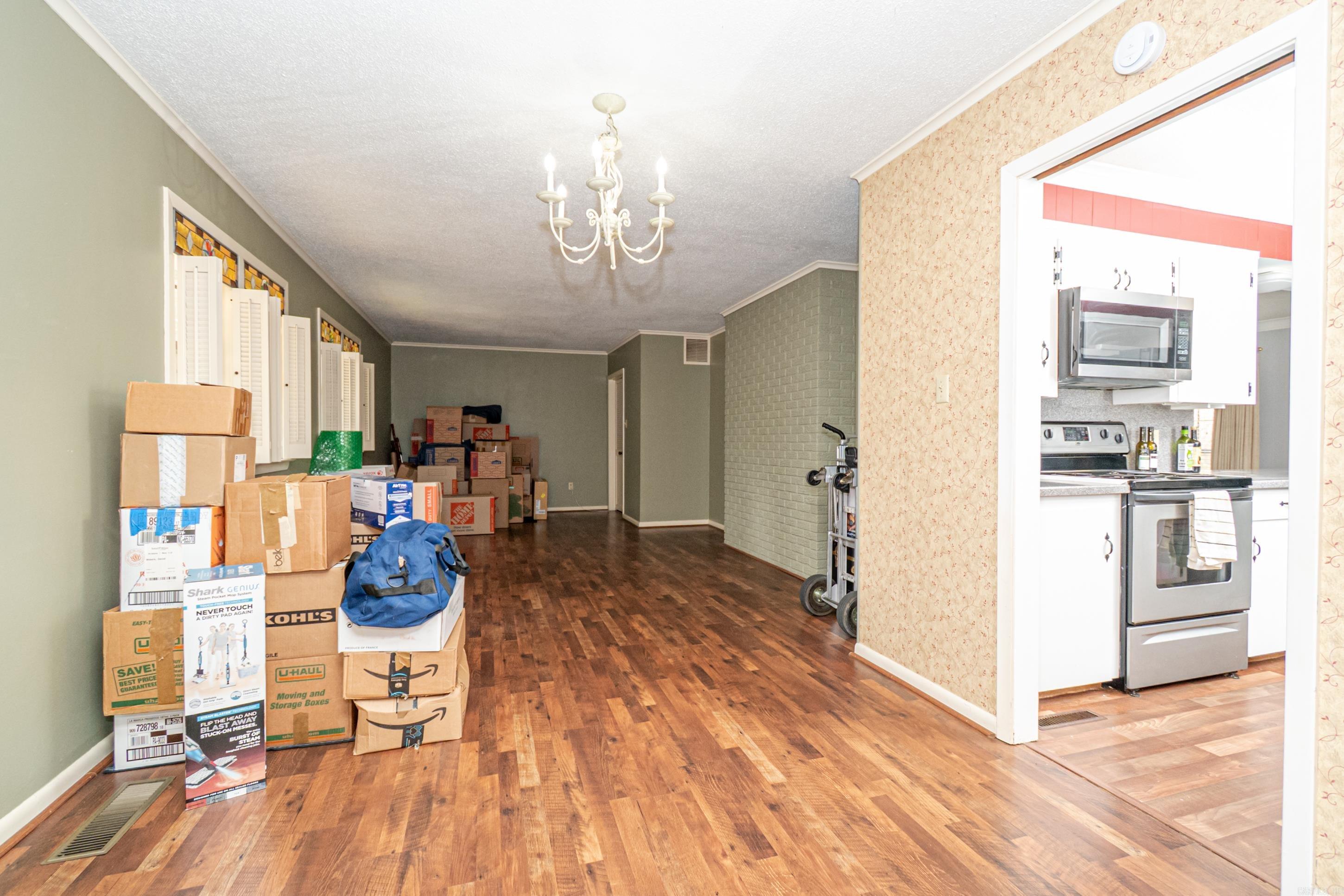 1616 W Oak St  El Dorado, AR