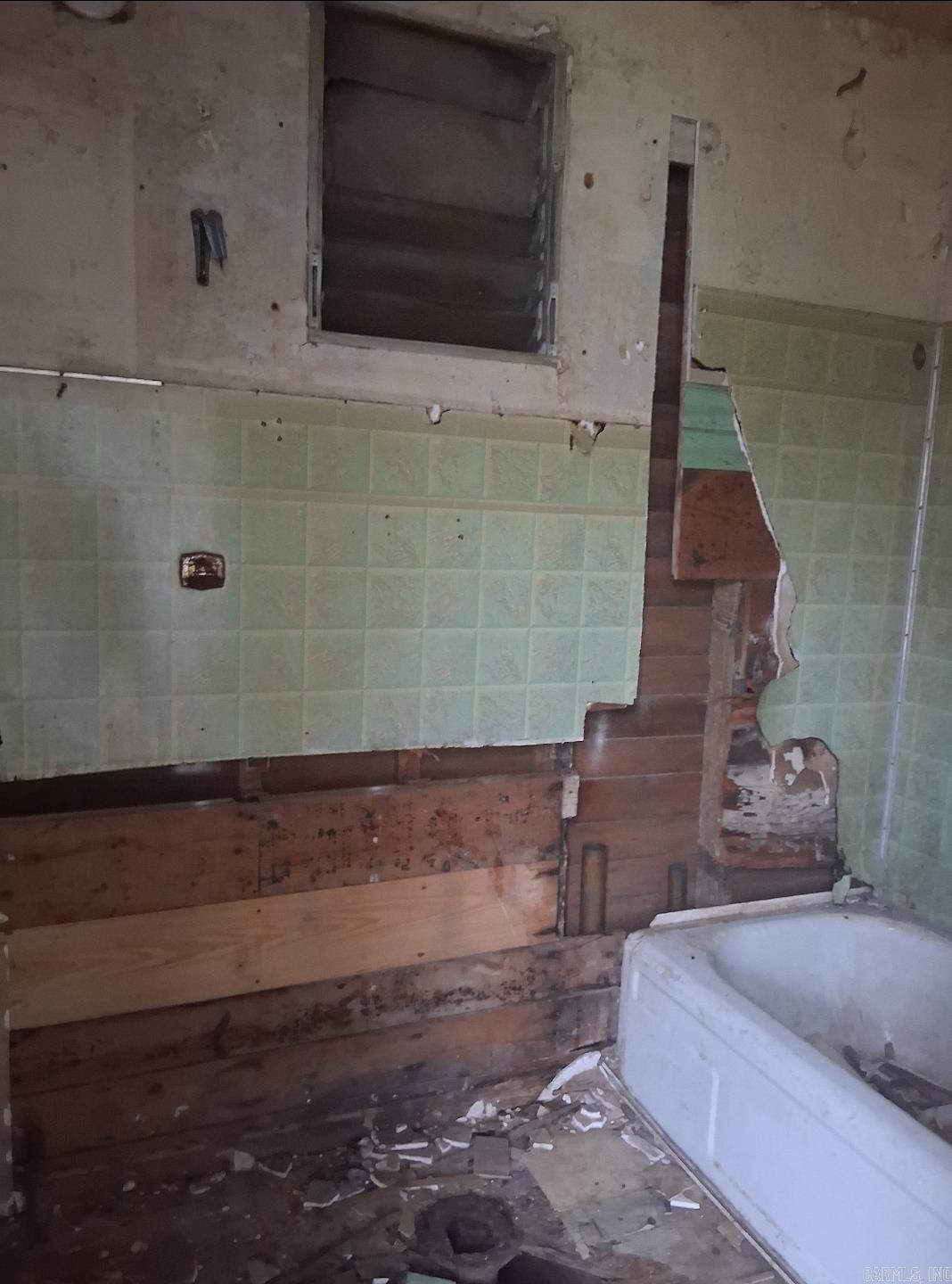 124 Dawer  Hot Springs, AR