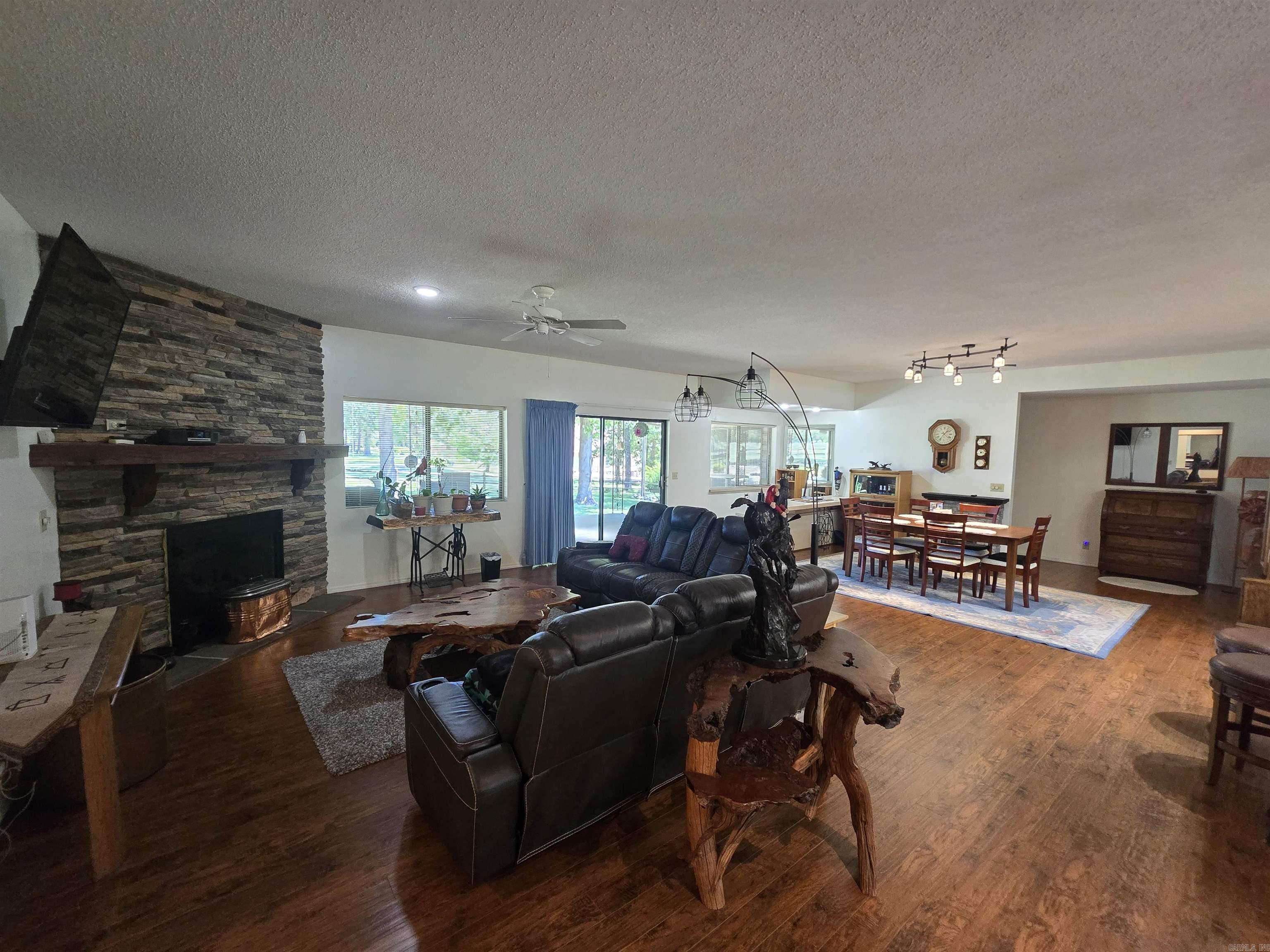 1819 Fairway Drive Mountain Home, AR 72653