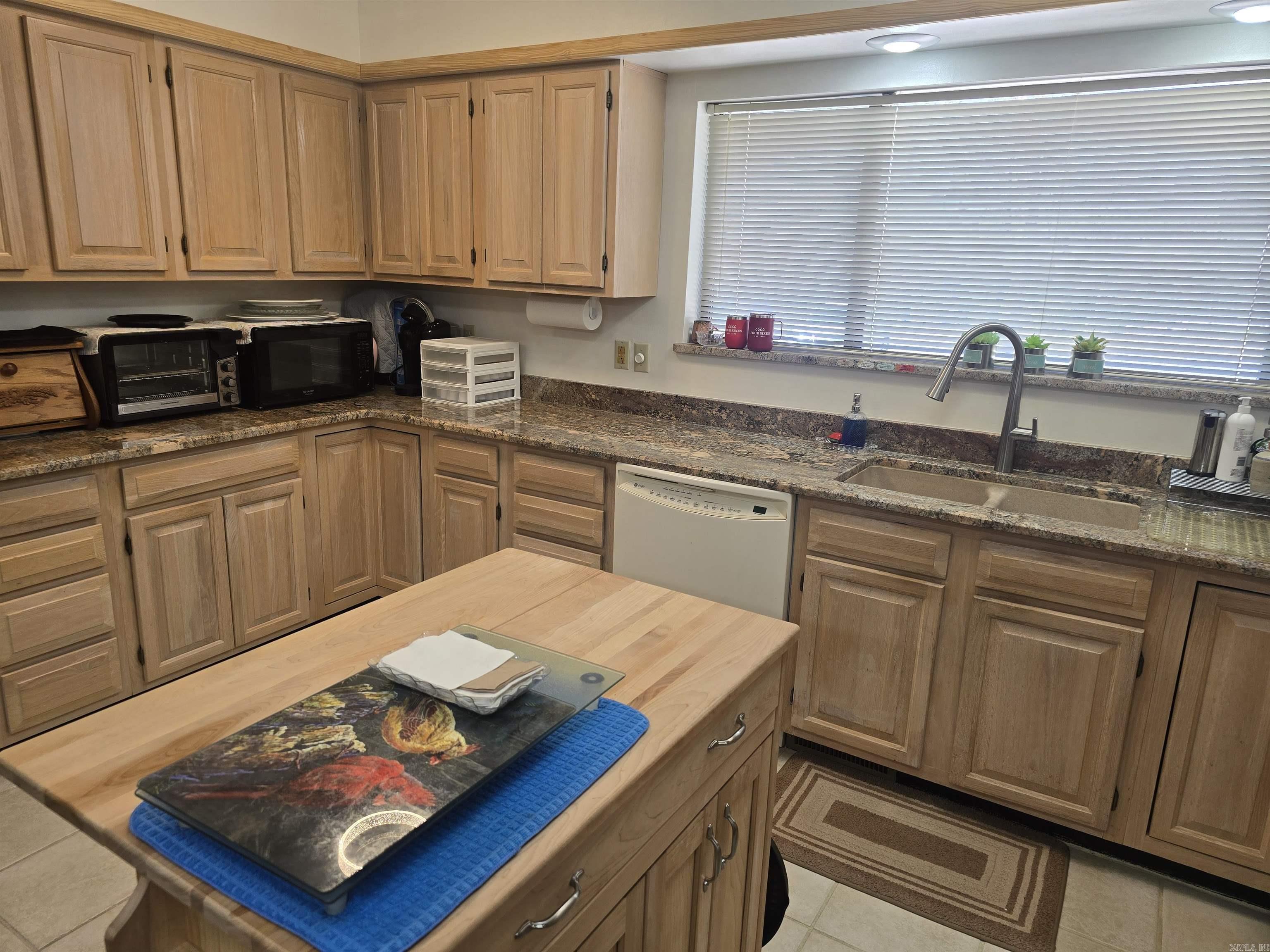 1819 Fairway  Mountain Home, AR