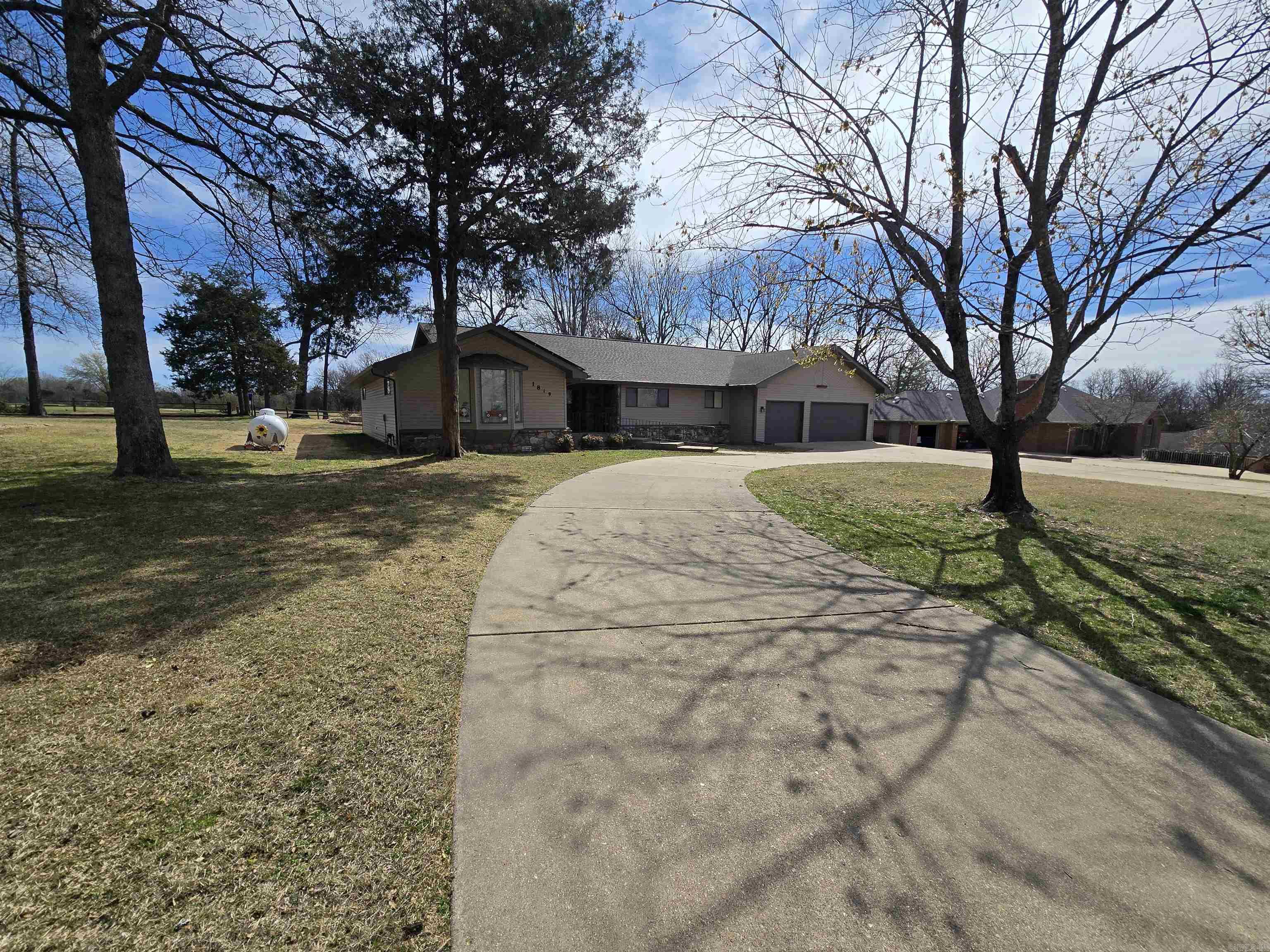 1819 Fairway  Mountain Home, AR