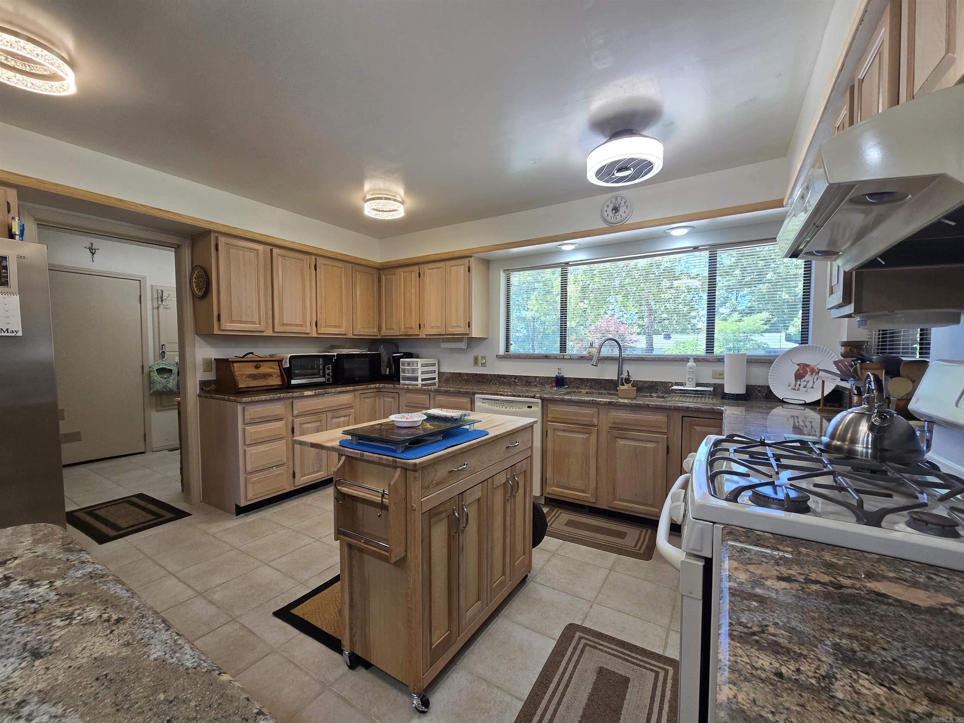 1819 Fairway Drive Mountain Home, AR 72653