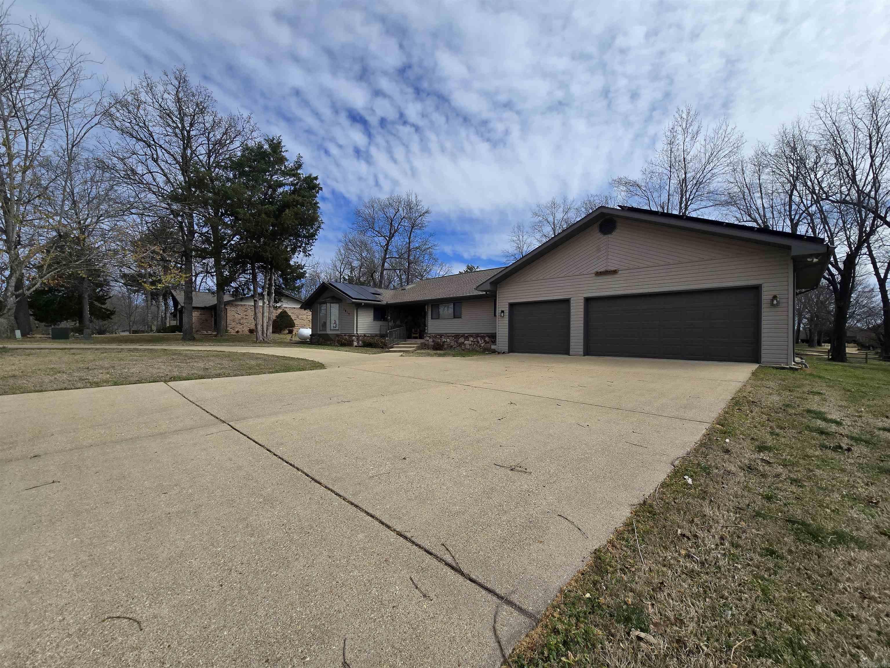 1819 Fairway Drive Mountain Home, AR 72653