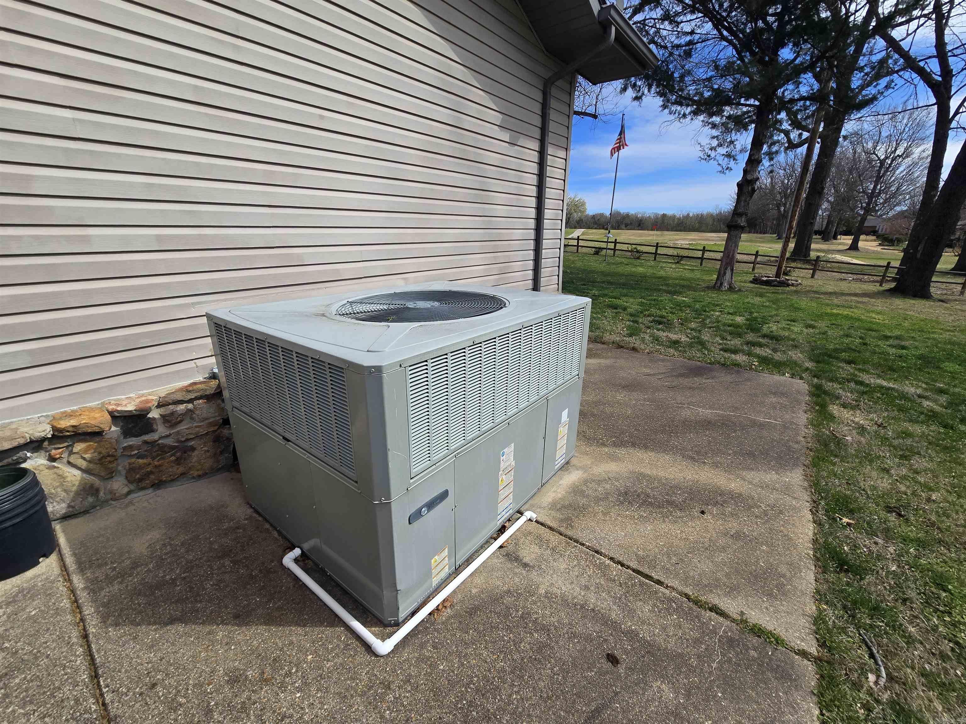 1819 Fairway  Mountain Home, AR