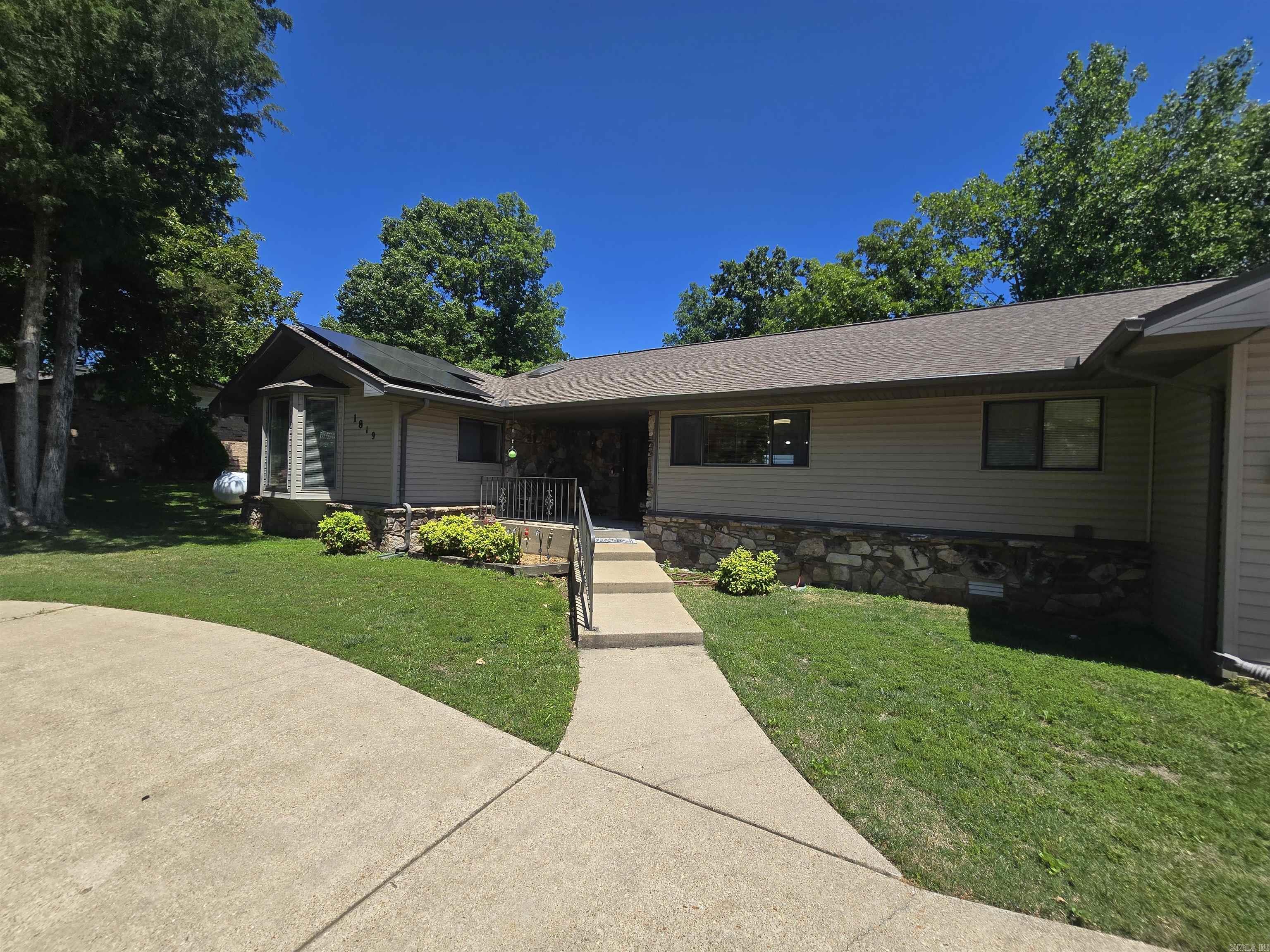 1819 Fairway Drive Mountain Home, AR 72653