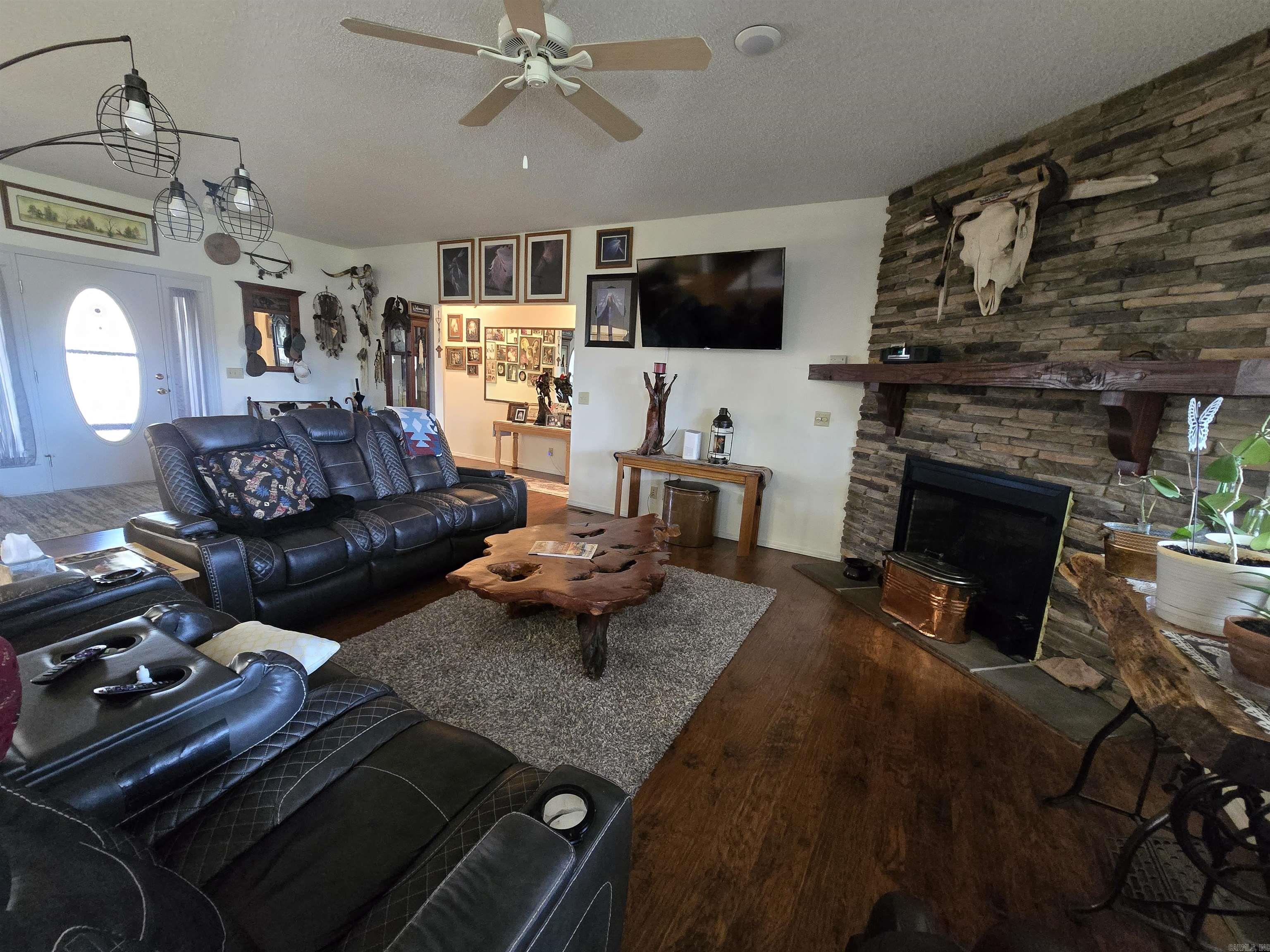 1819 Fairway  Mountain Home, AR