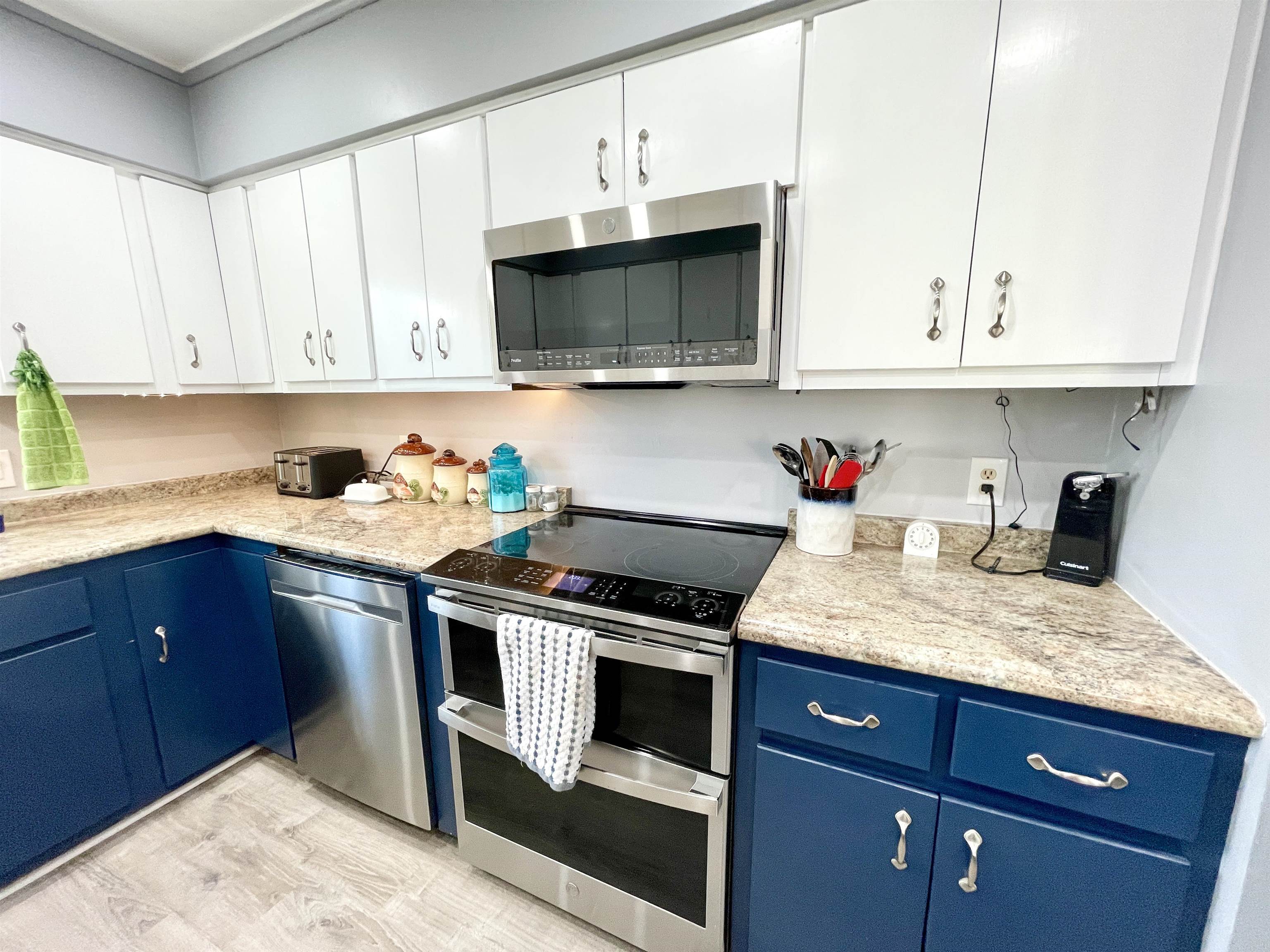 304 Parliament  Horseshoe Bend, AR