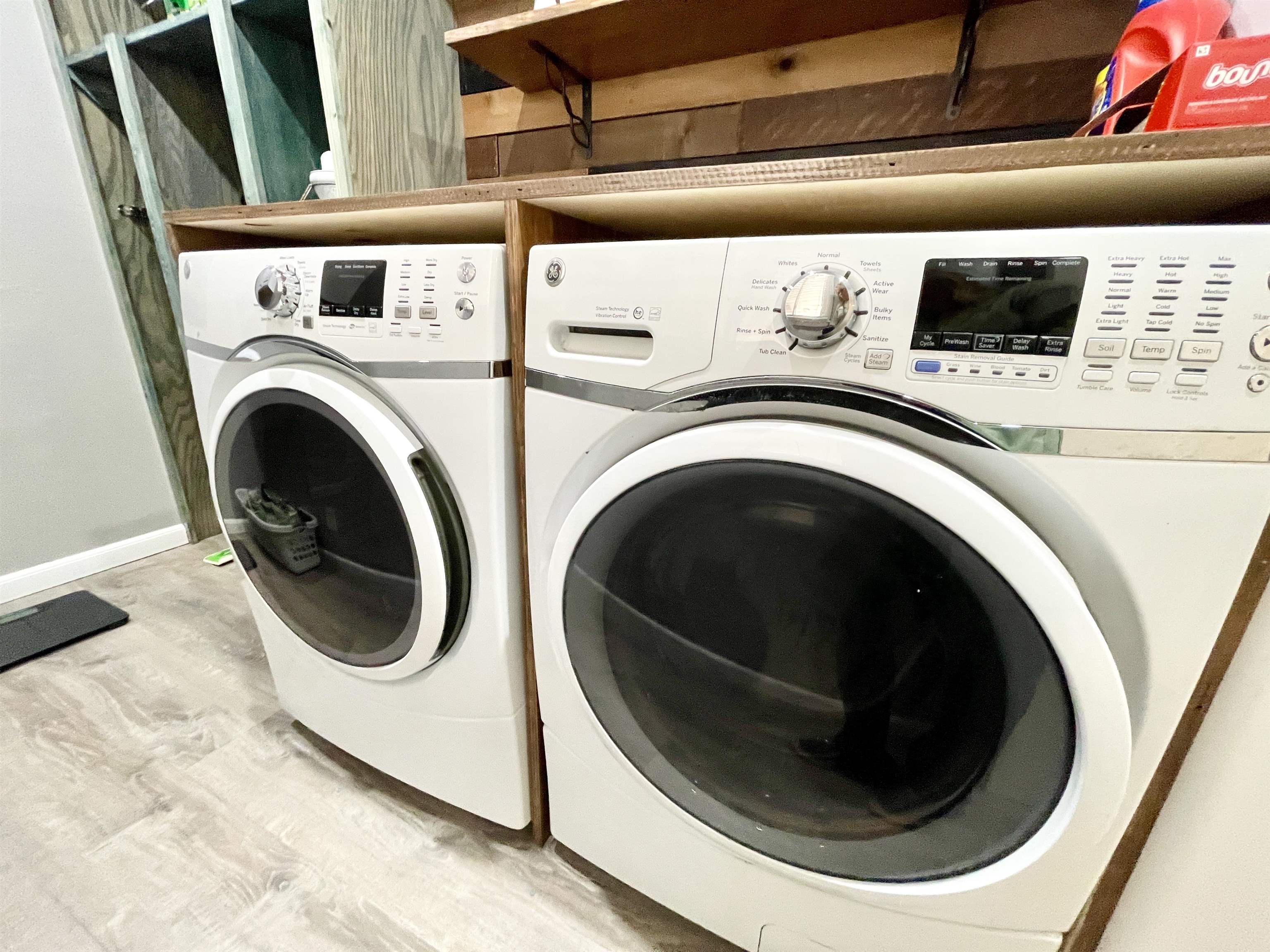 304 Parliament  Horseshoe Bend, AR