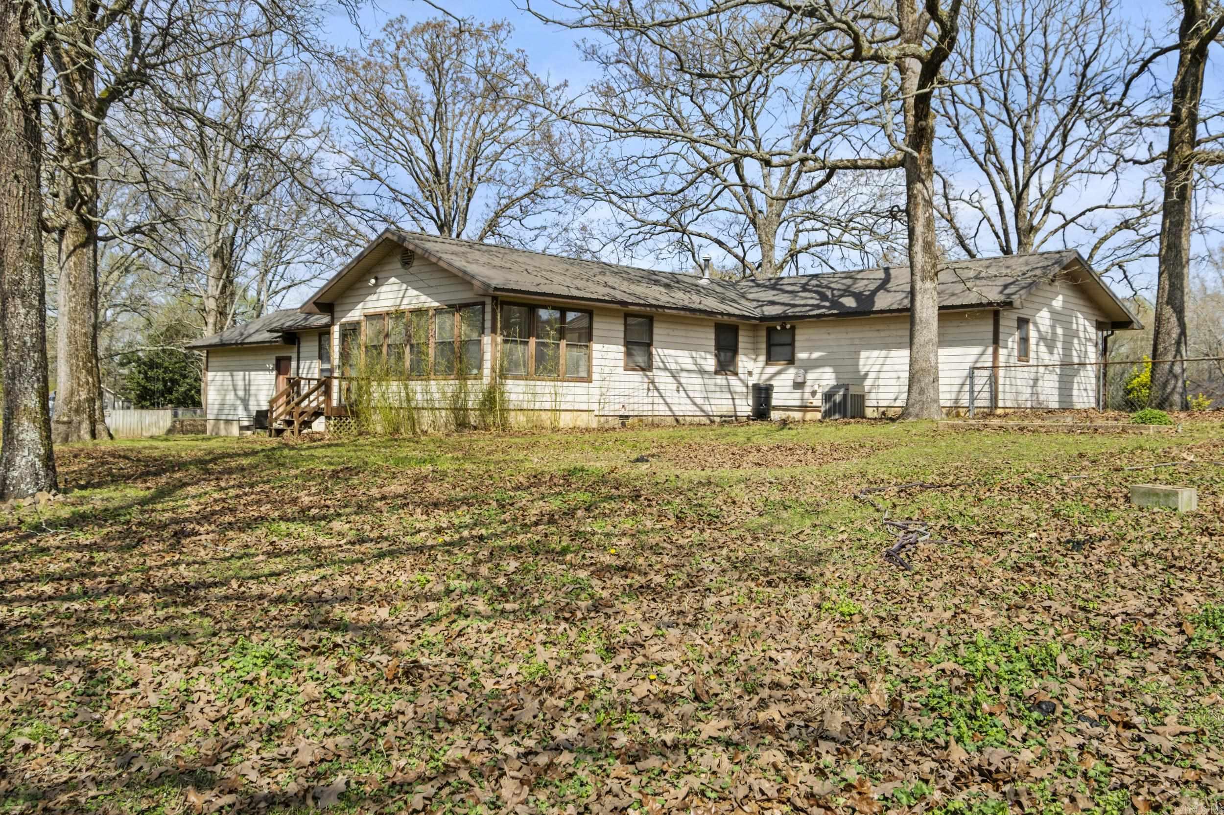 1319 E Republican  Jacksonville, AR