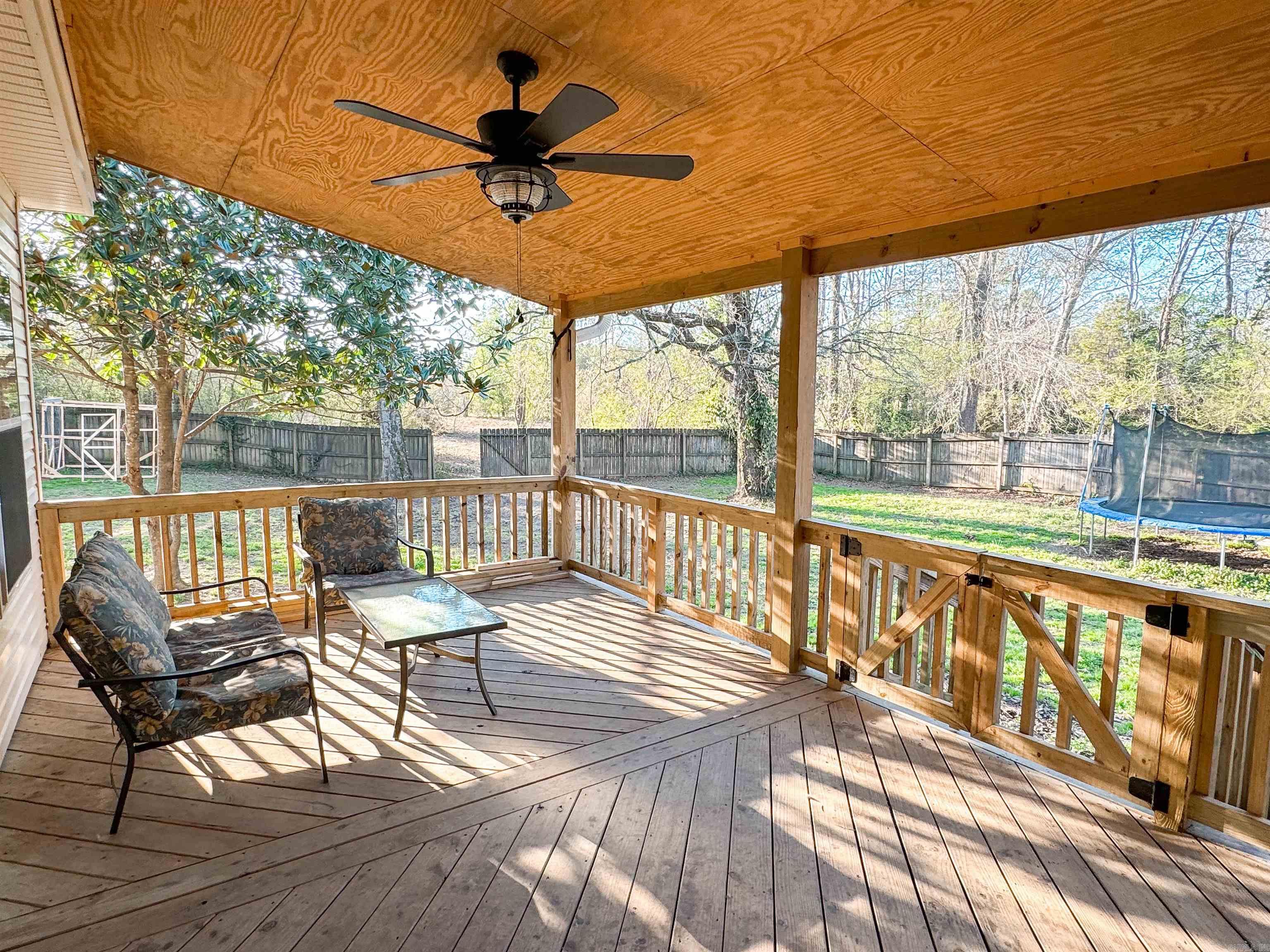 155 N Valley Rd  Searcy, AR