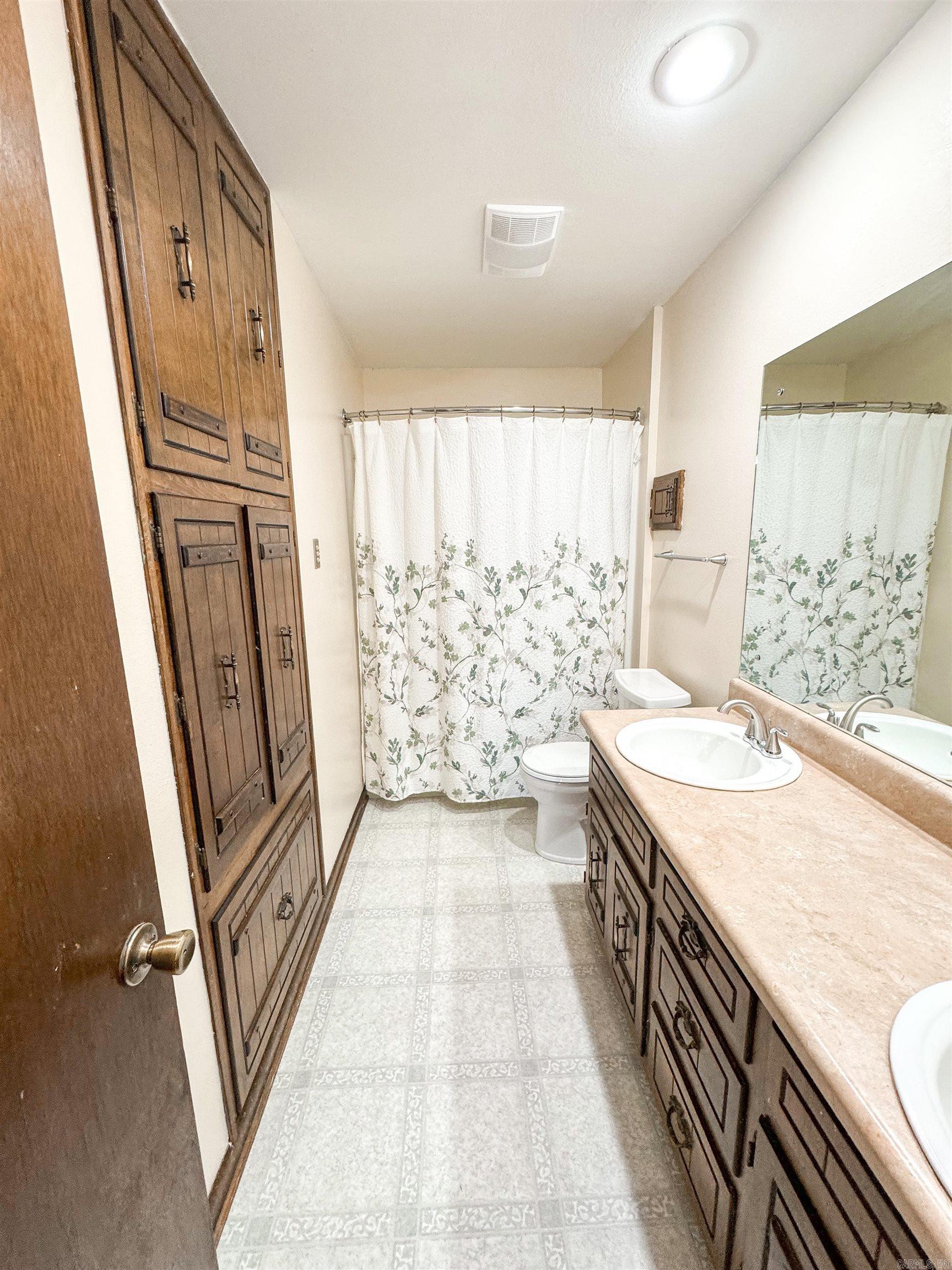 155 N Valley Rd  Searcy, AR