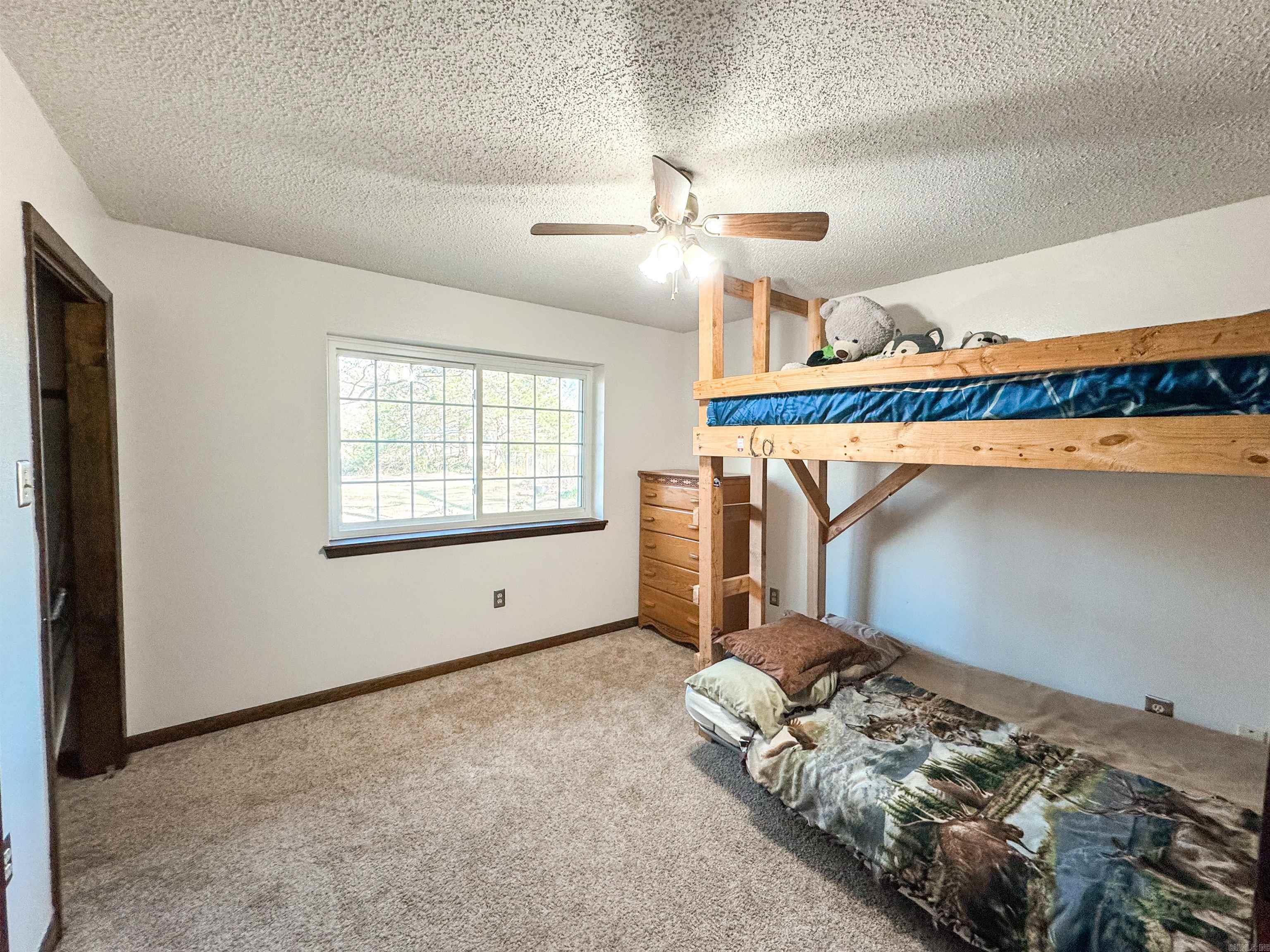 155 N Valley Rd  Searcy, AR