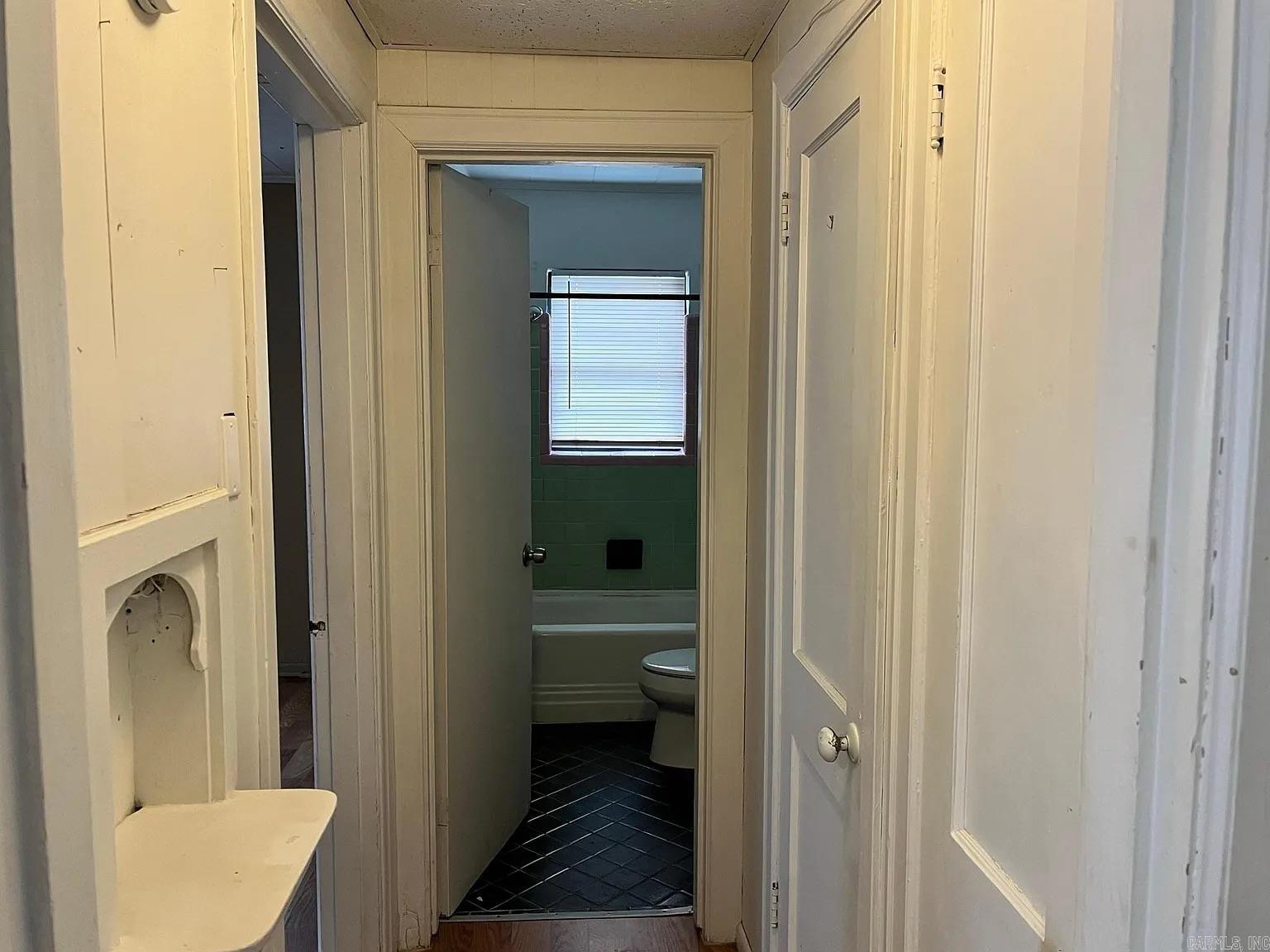 839-841 Watkins  Conway, AR