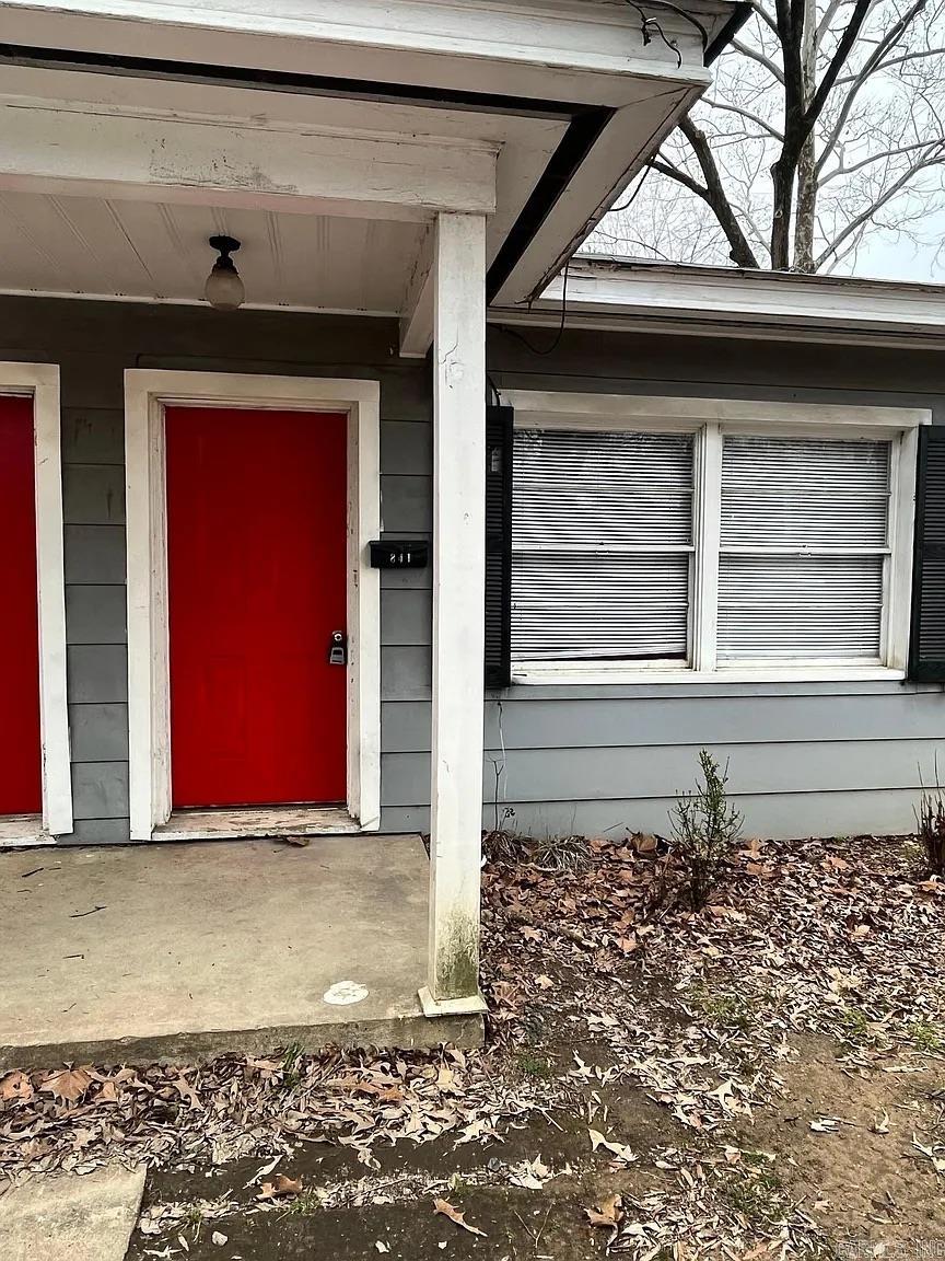 839-841 Watkins  Conway, AR