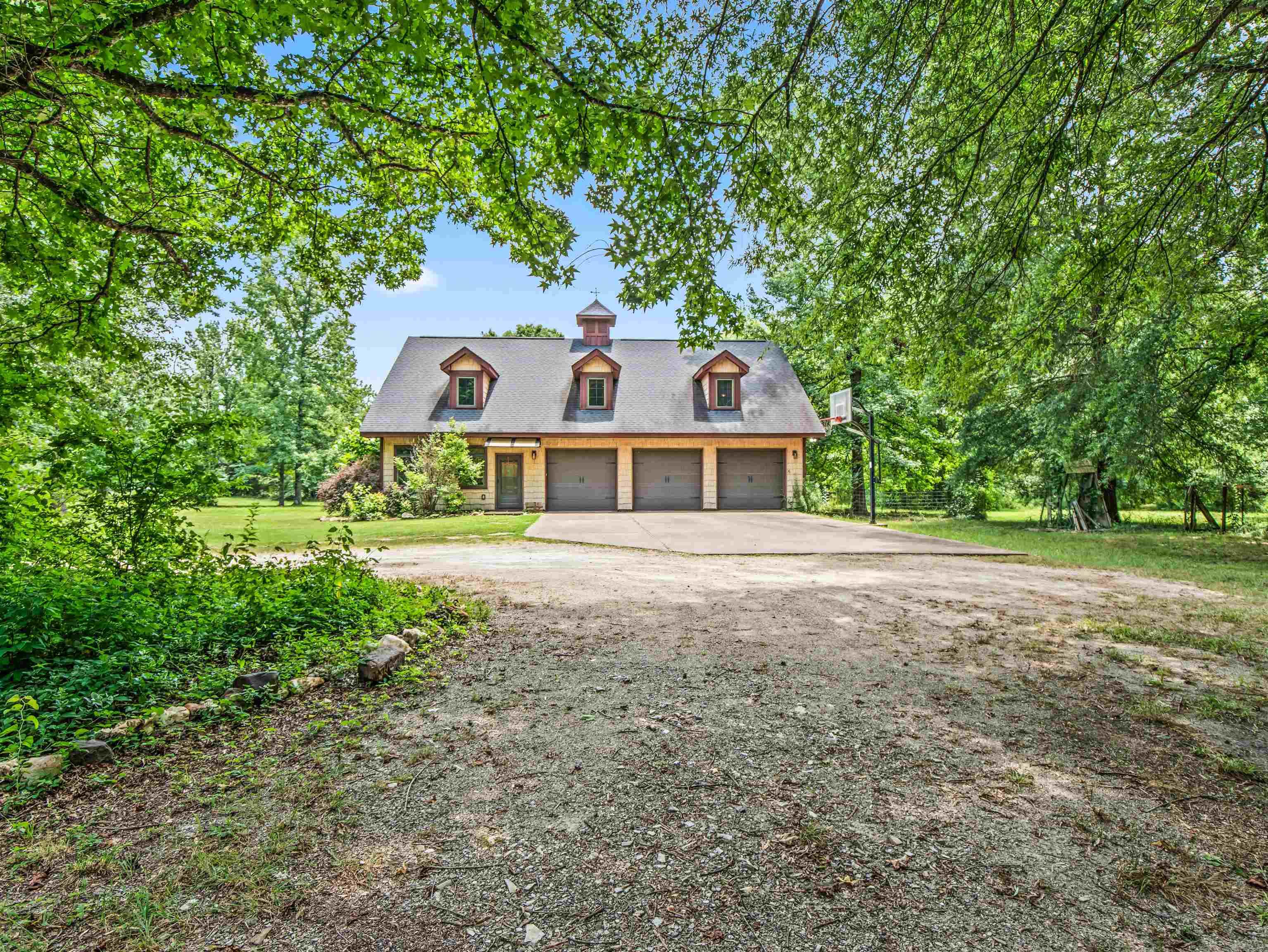 454 Clubhill  Jessieville, AR