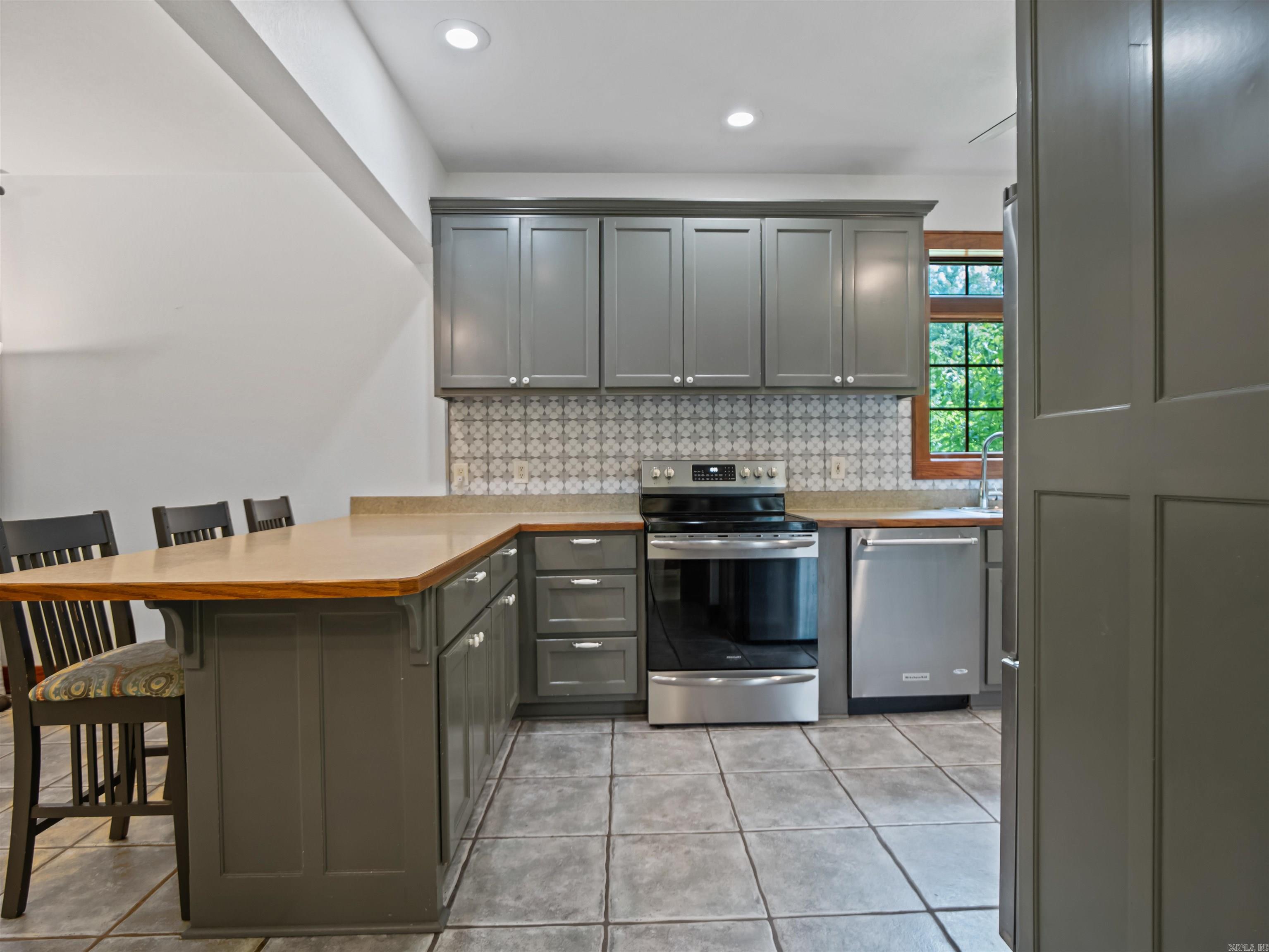 454 Clubhill  Jessieville, AR