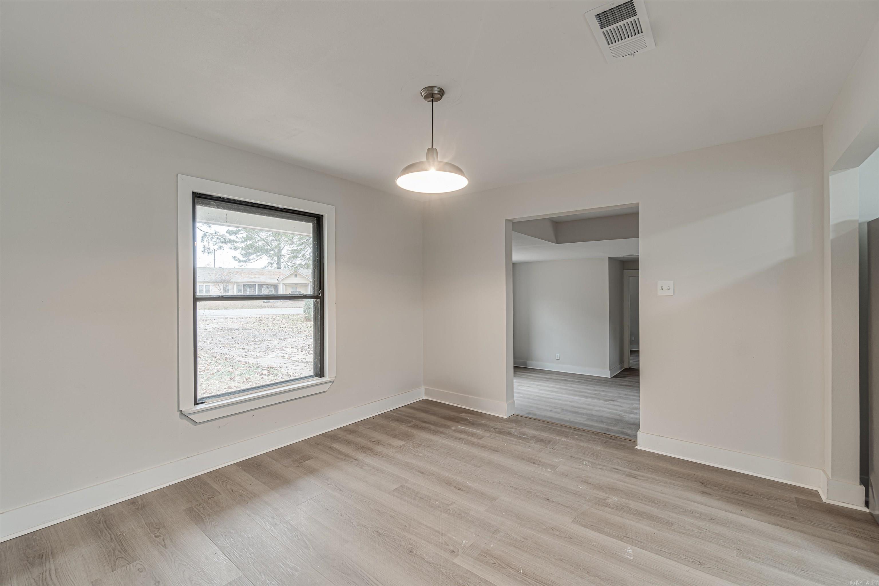 1609 McArthur Dr  Jacksonville, AR