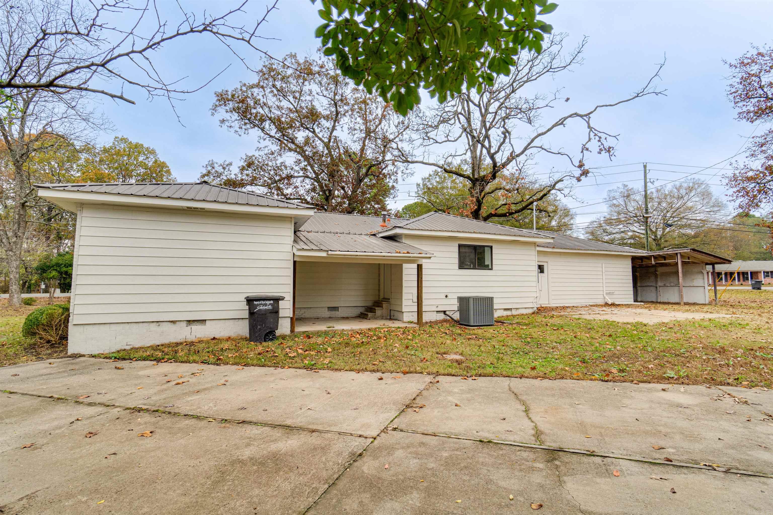 1609 McArthur Dr  Jacksonville, AR