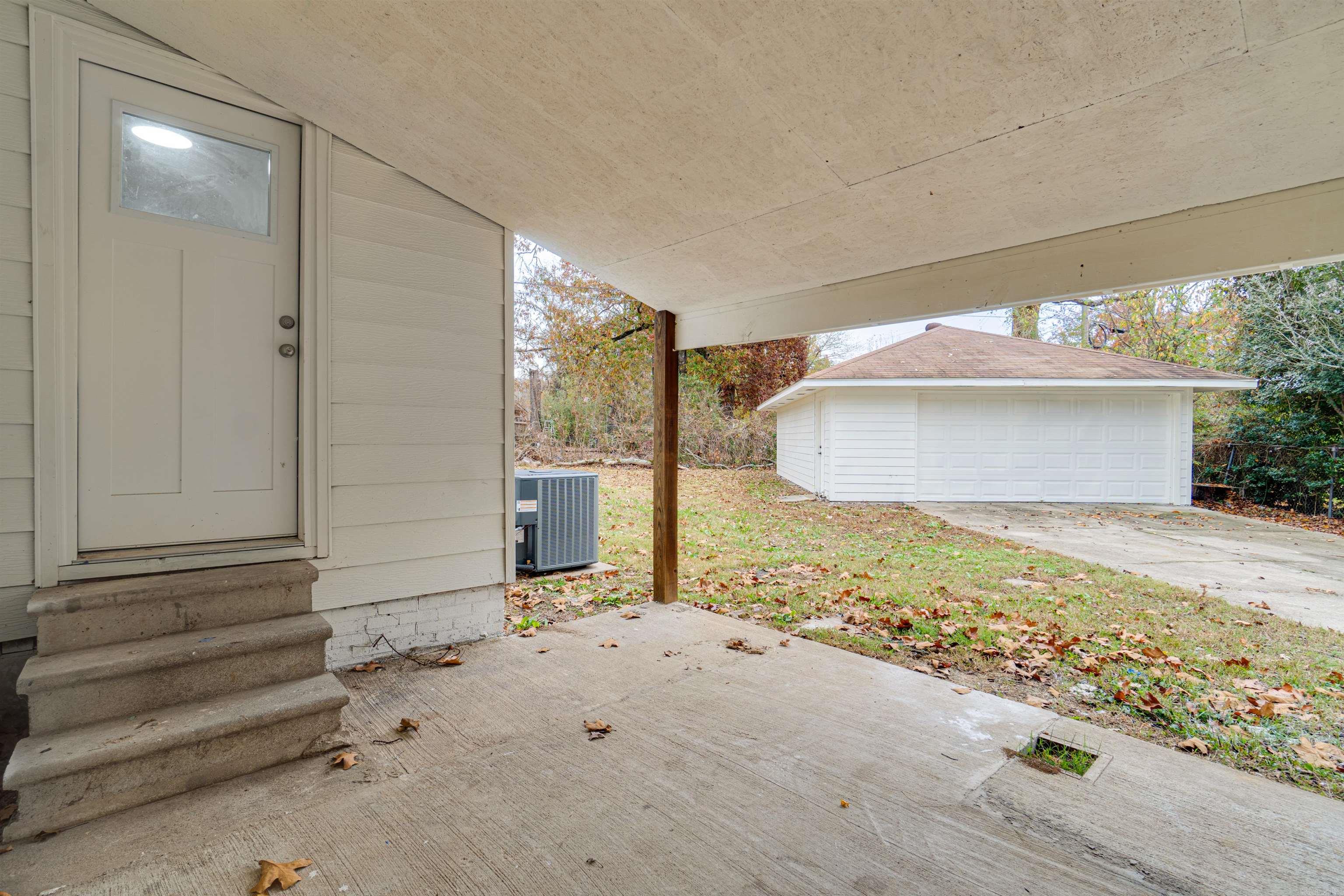 1609 McArthur Dr  Jacksonville, AR