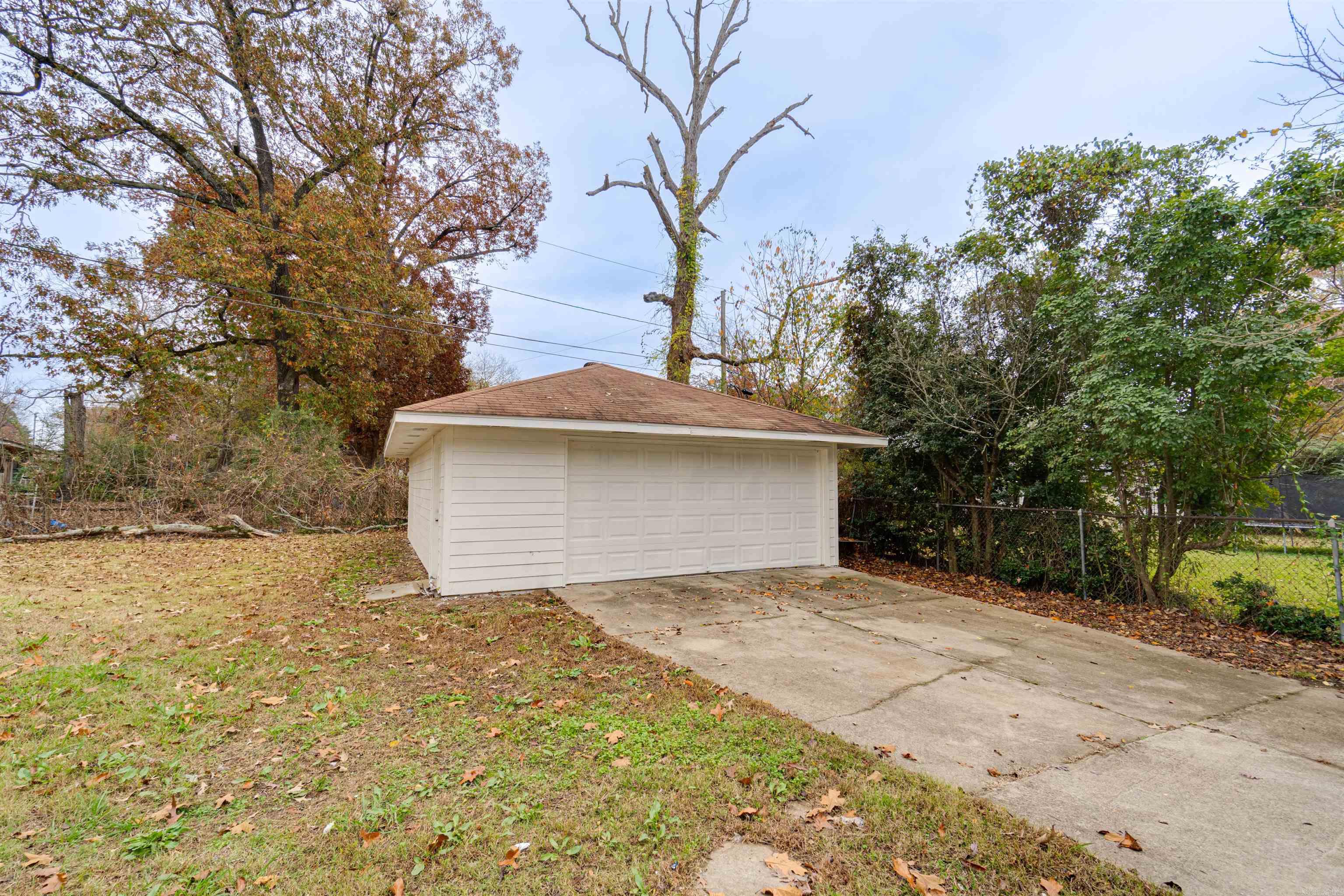 1609 McArthur Dr  Jacksonville, AR