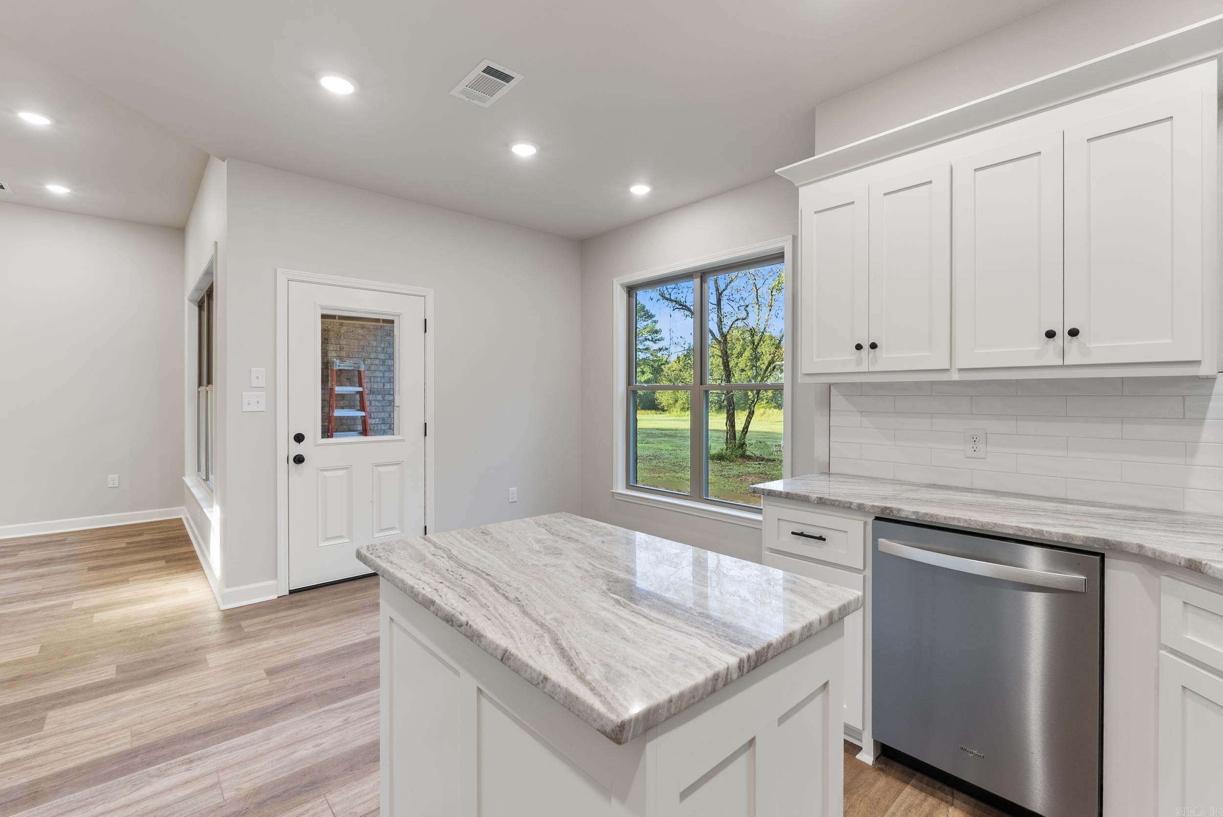 25 Mountain Grove Road  Greenbrier, AR