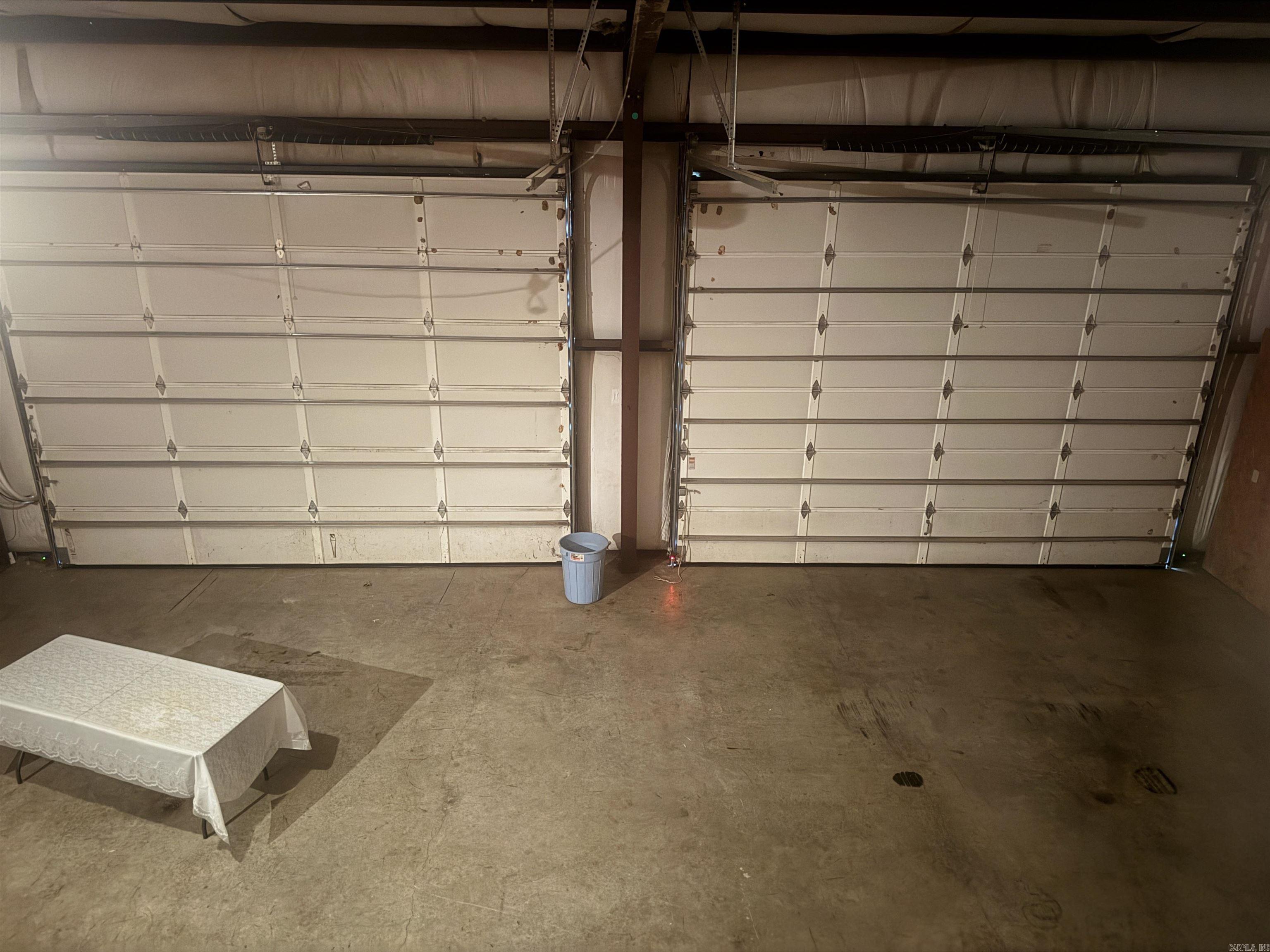 86 Center  Elizabeth, AR