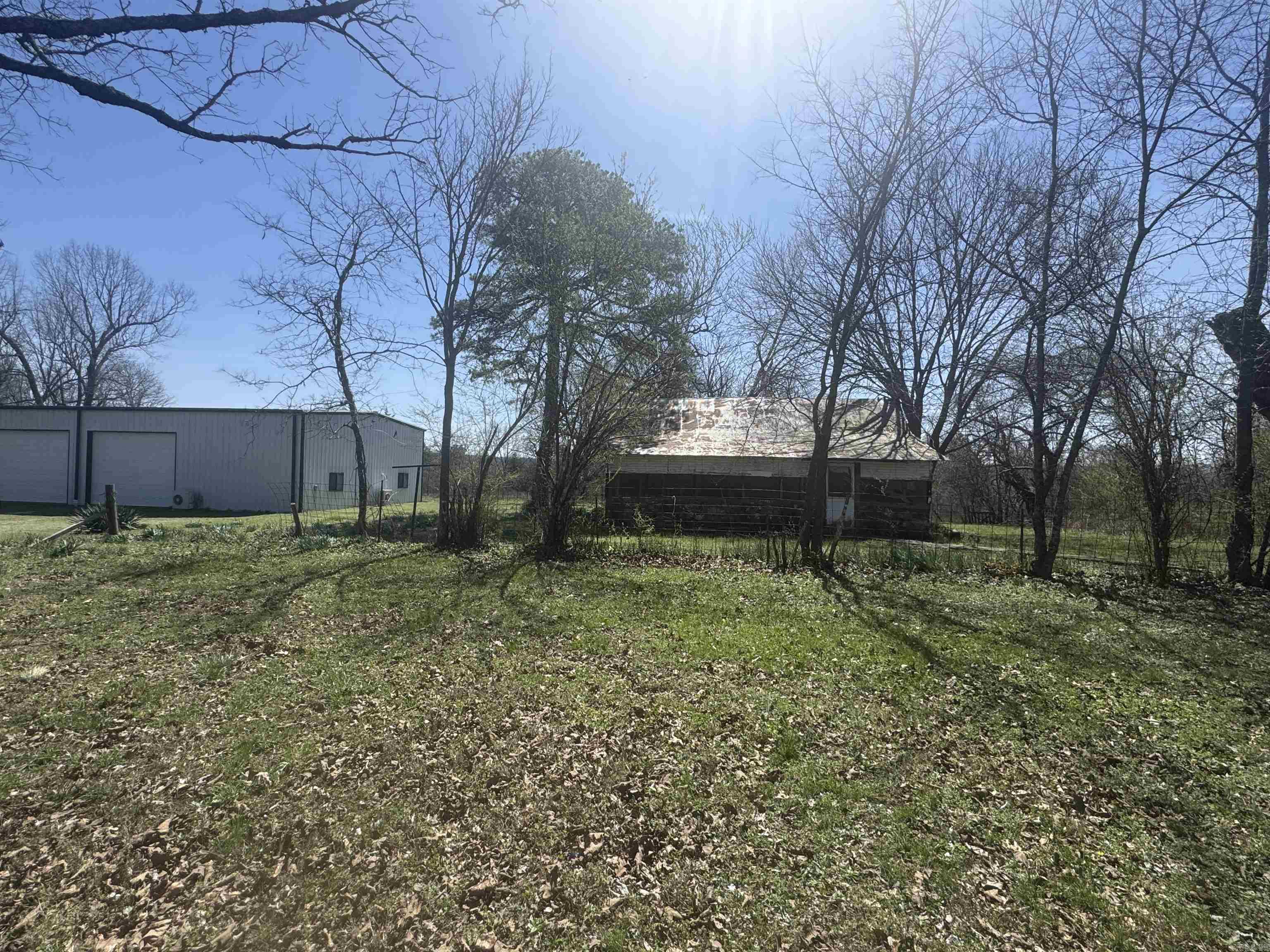 86 Center  Elizabeth, AR