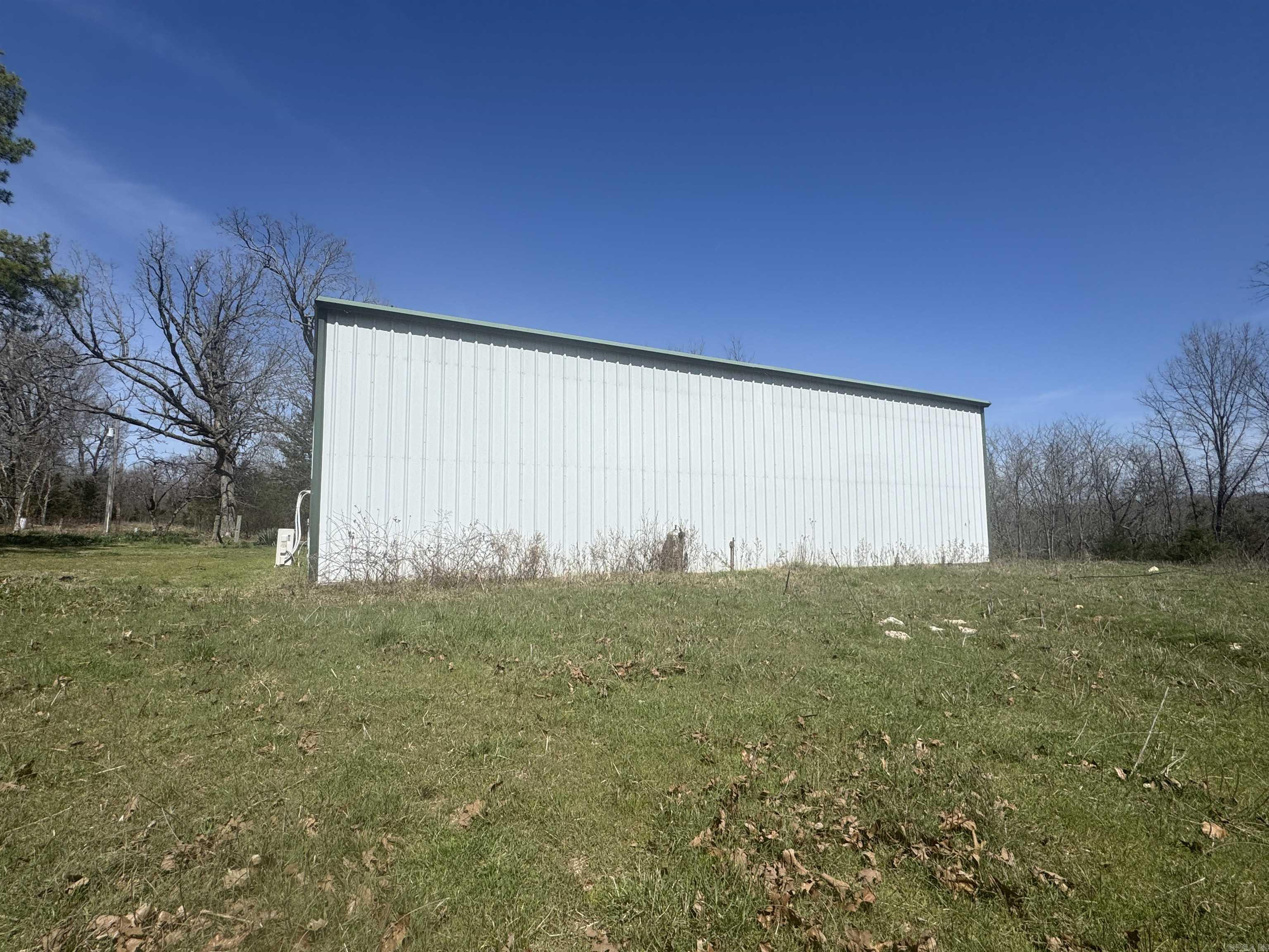 86 Center  Elizabeth, AR