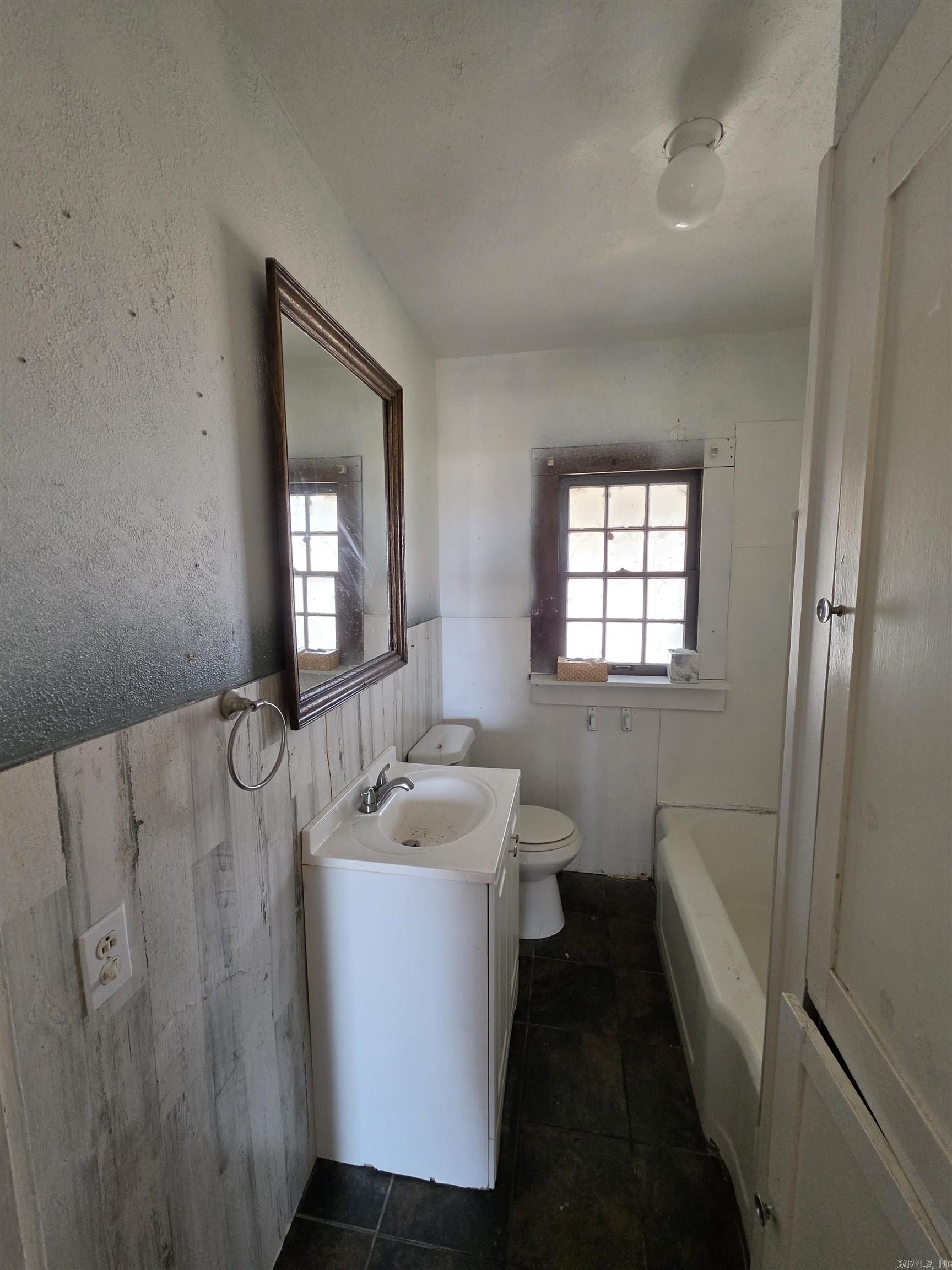 23940 Highway 37 N  Newport, AR