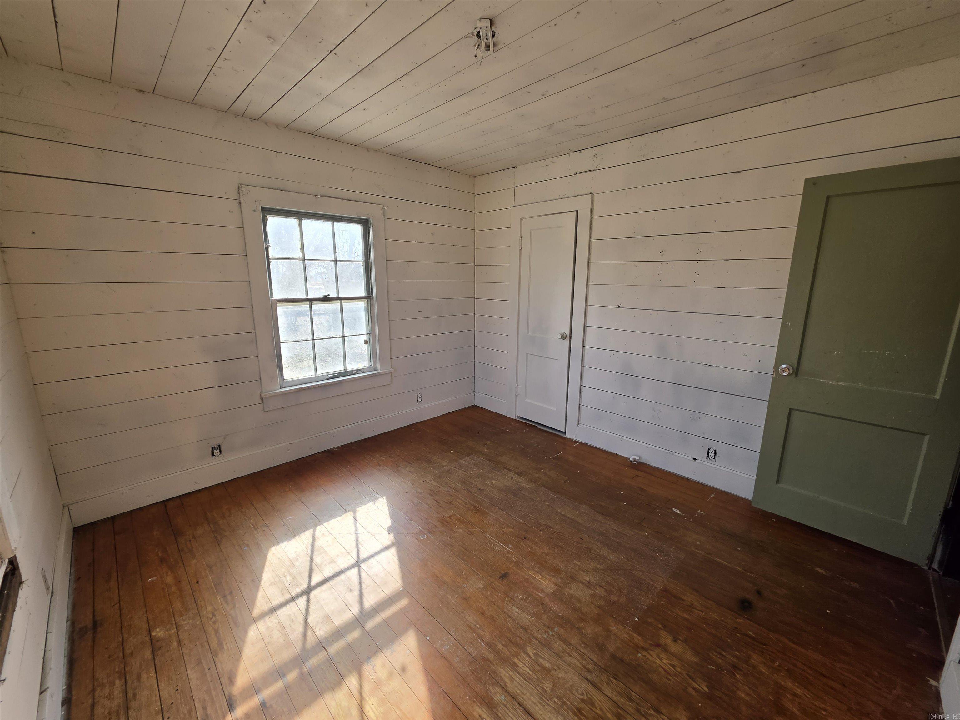 23940 Highway 37 N  Newport, AR