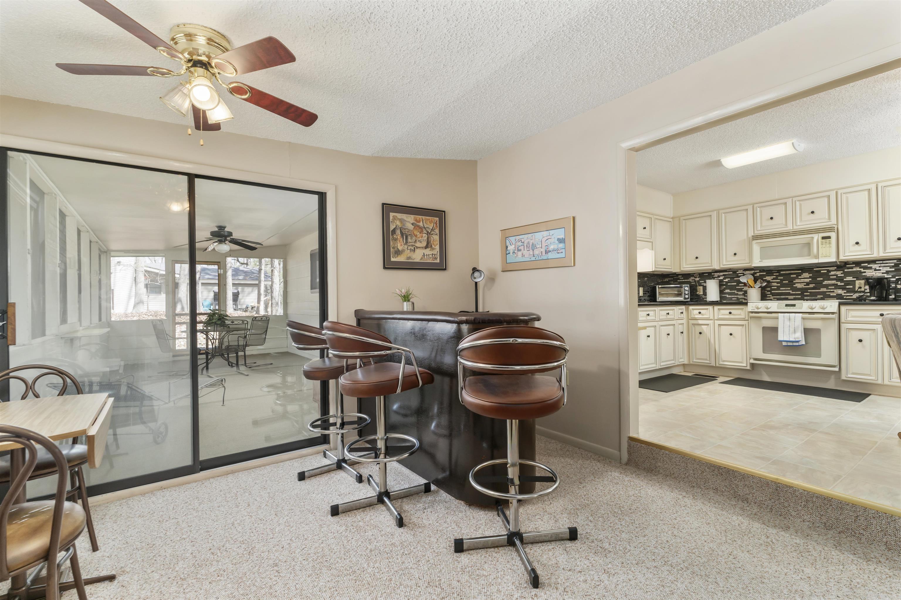 3 Valls  Hot Springs Village, AR