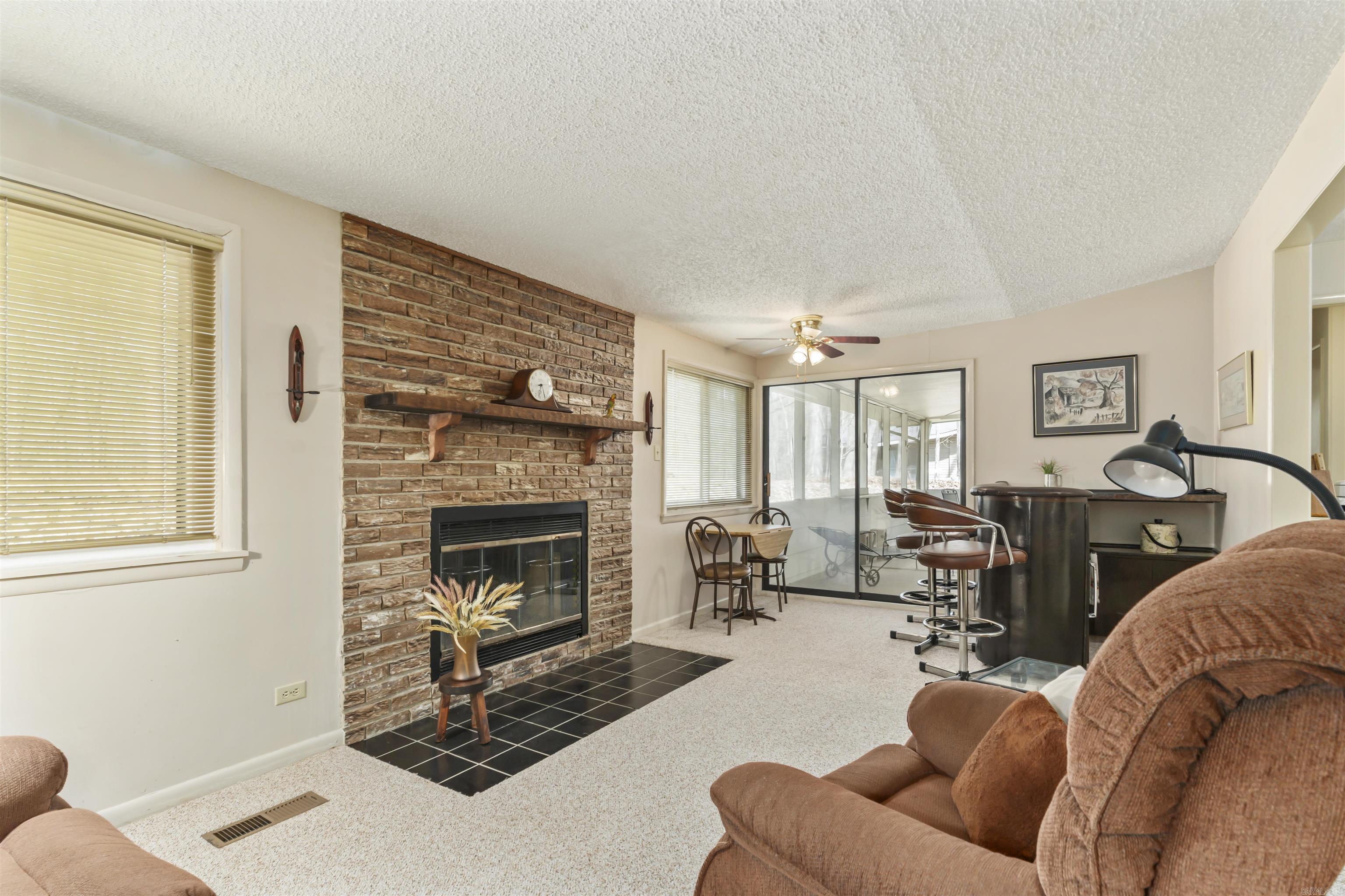 3 Valls  Hot Springs Village, AR