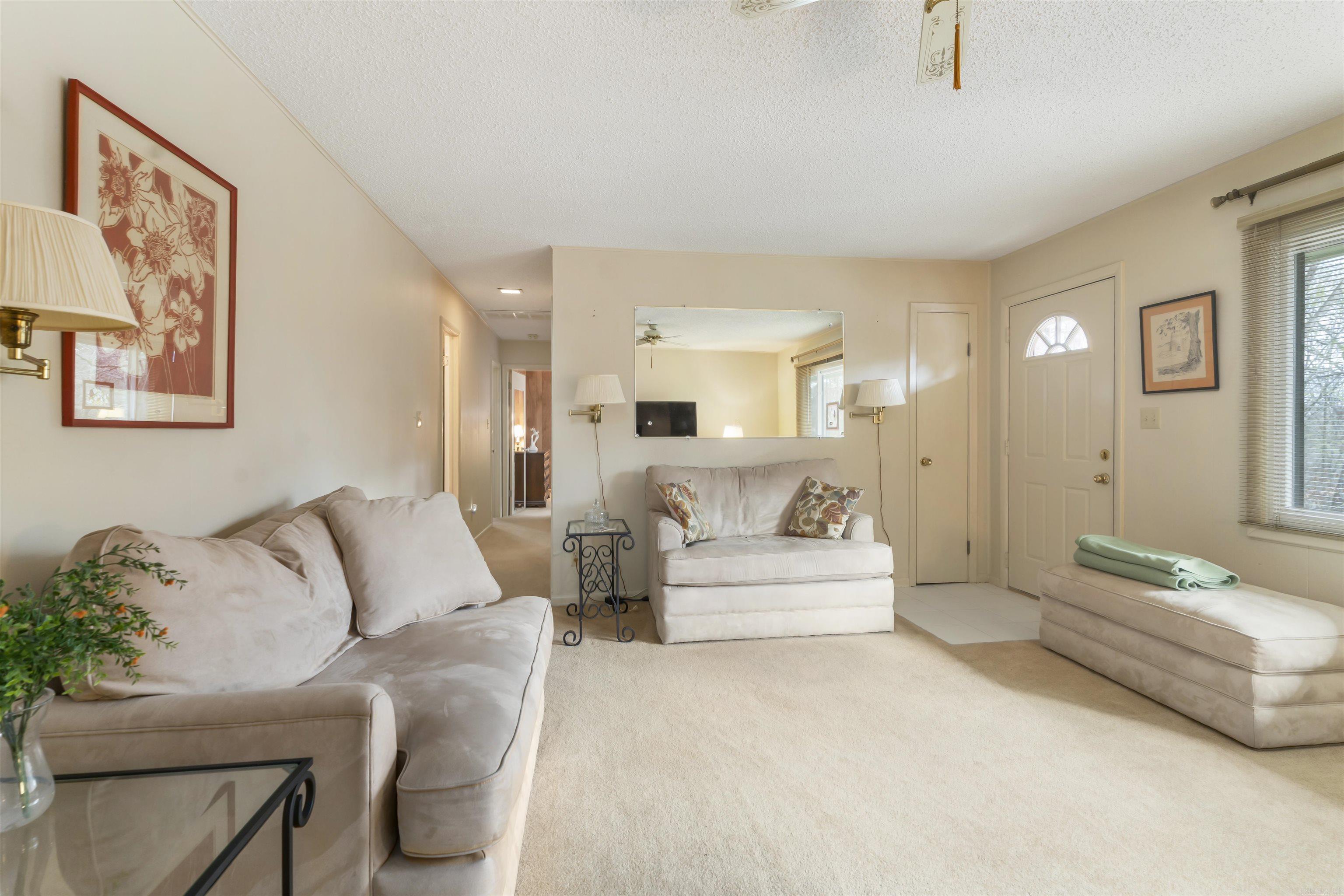 3 Valls  Hot Springs Village, AR