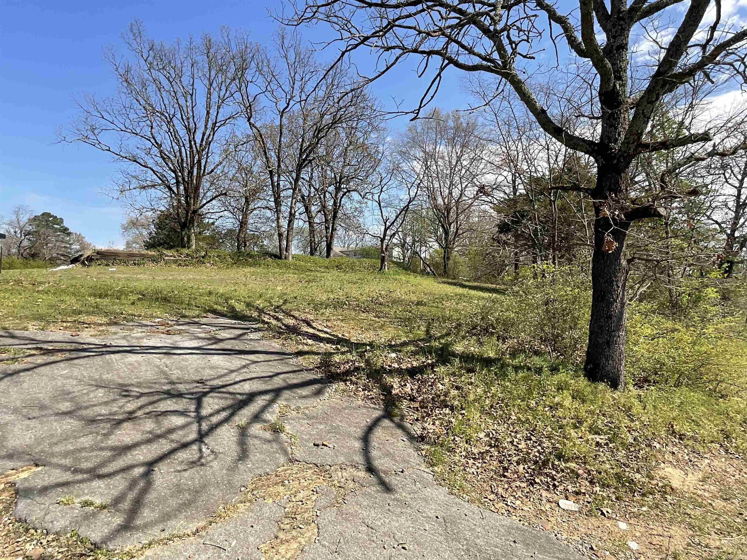 709 W 51st  North Little Rock, AR