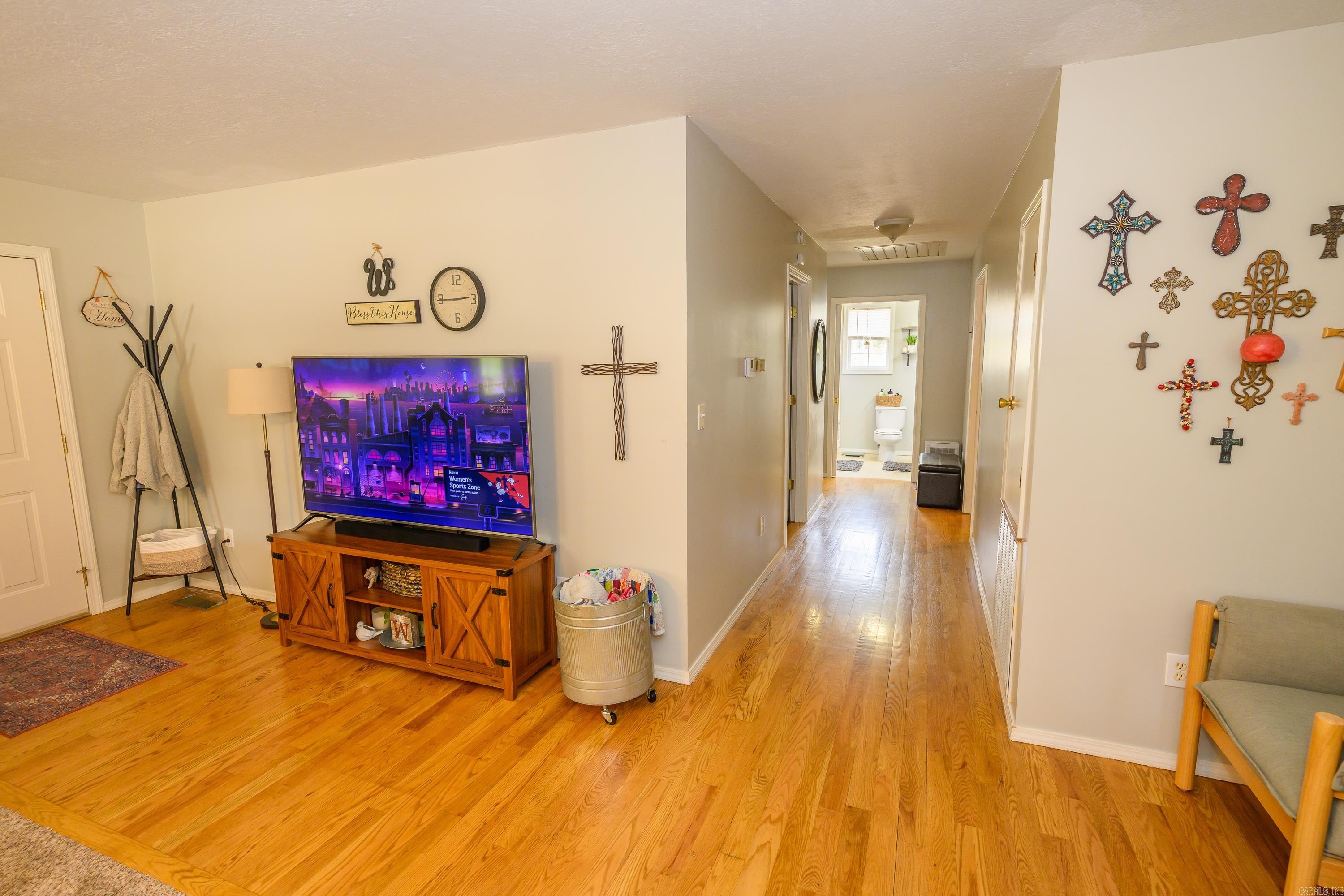 4536 HWY 14 S  Yellville, AR