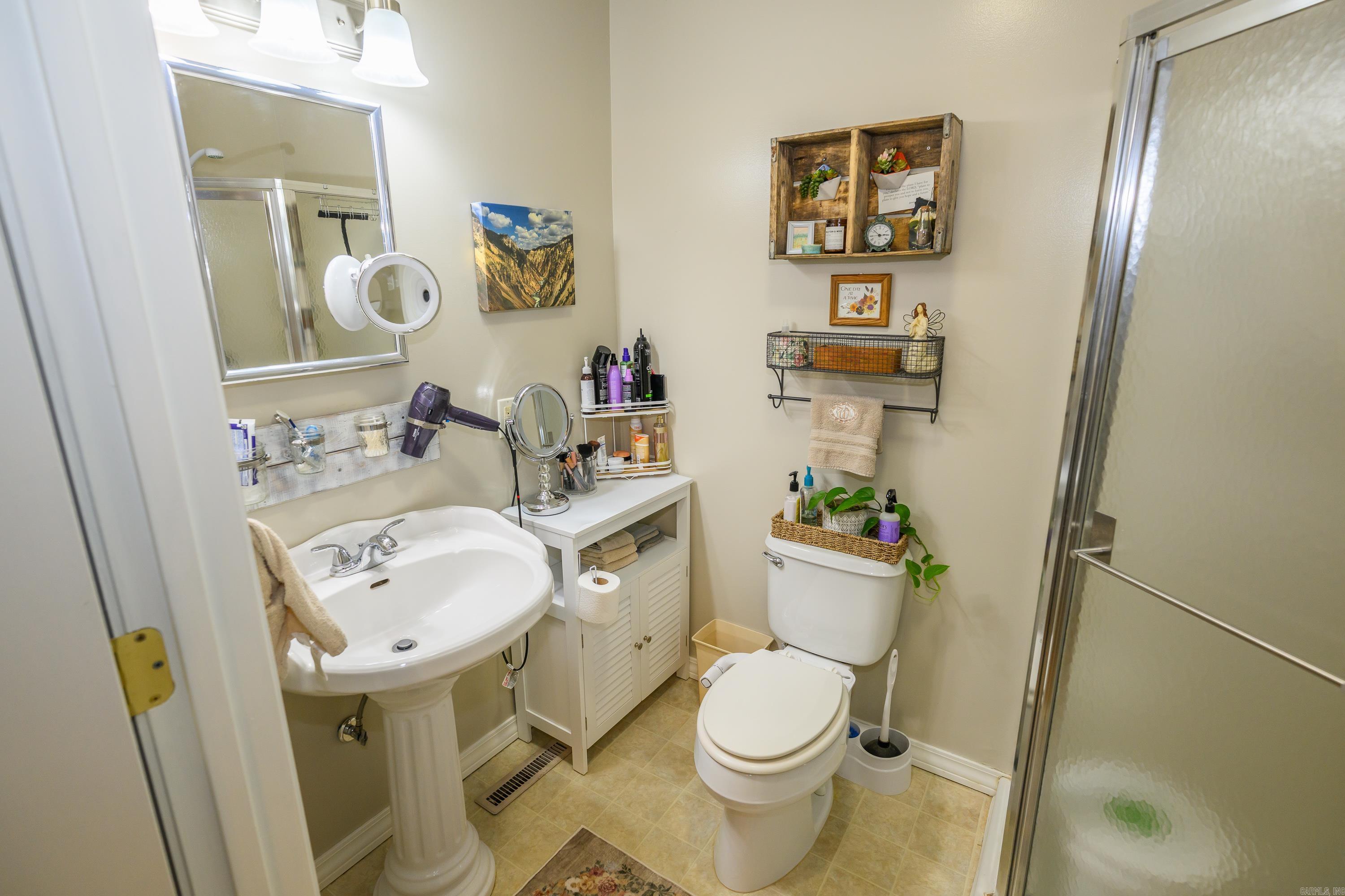 4536 HWY 14 S  Yellville, AR