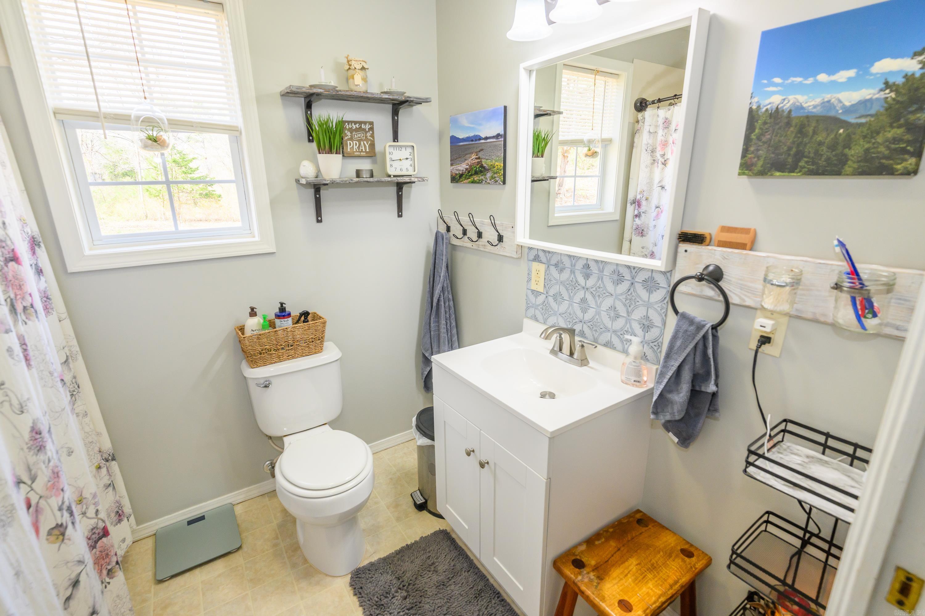 4536 HWY 14 S  Yellville, AR