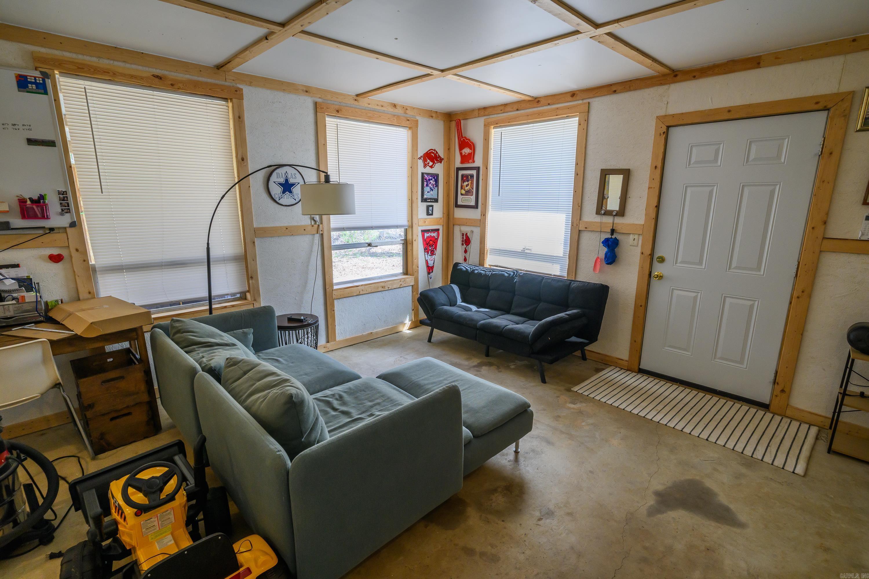 4536 HWY 14 S  Yellville, AR