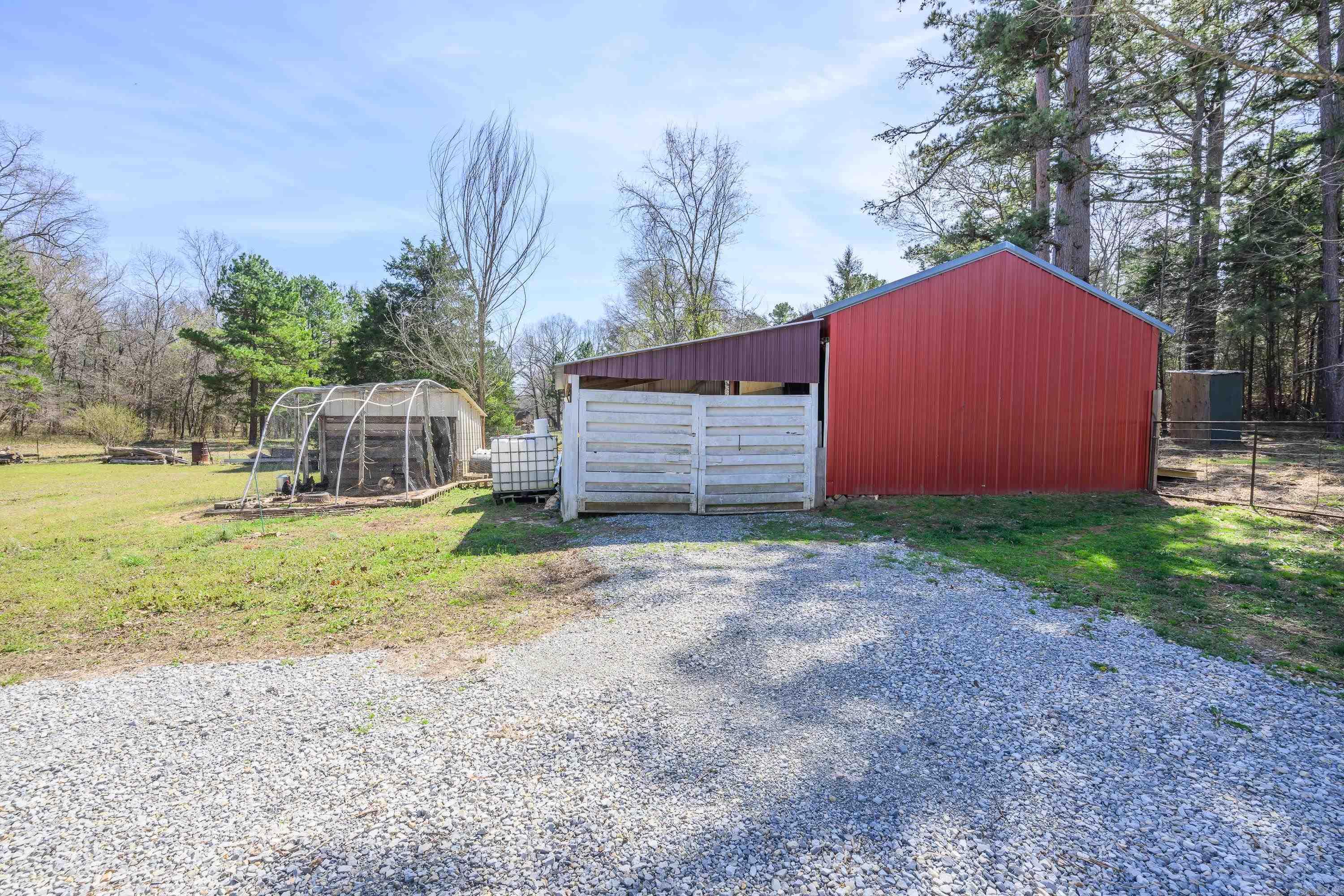 4536 HWY 14 S  Yellville, AR