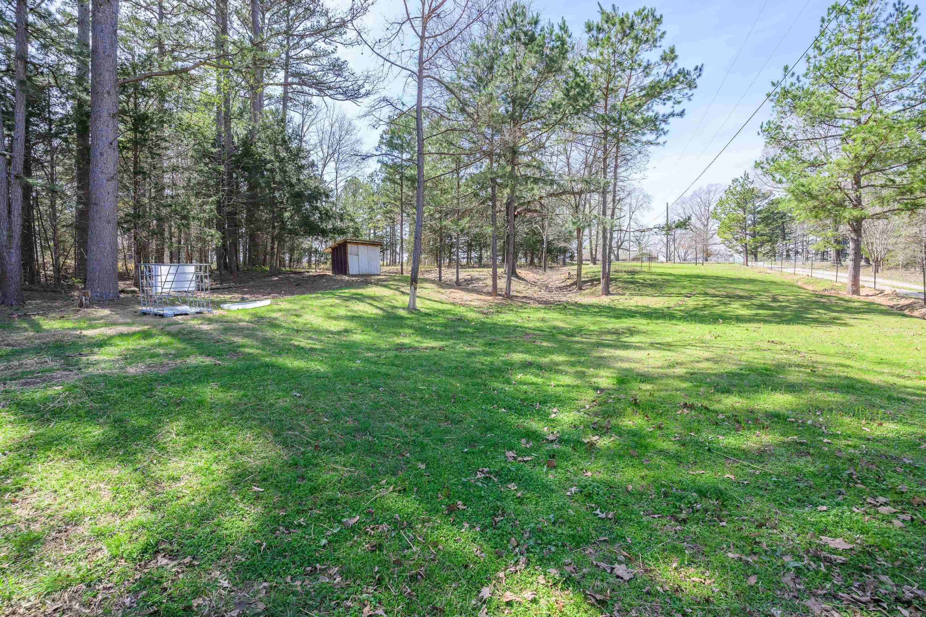 4536 HWY 14 S  Yellville, AR