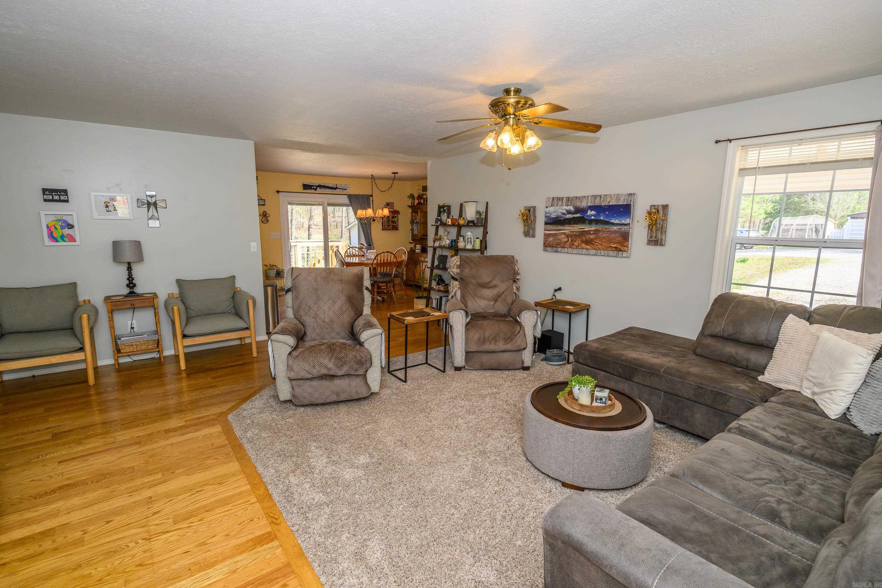 4536 HWY 14 S  Yellville, AR