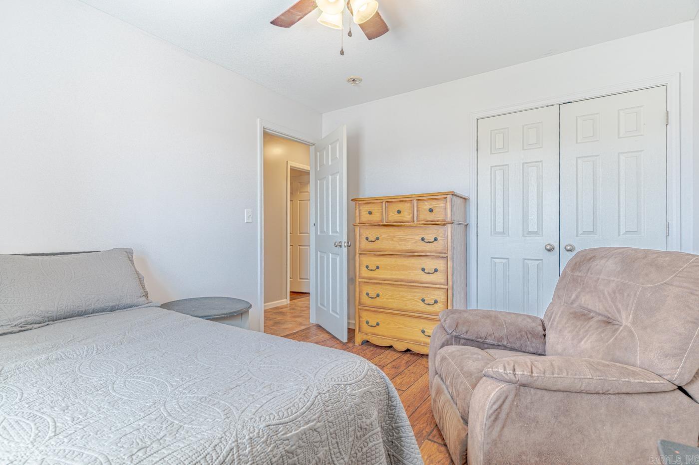 6032 Whitecliff Dr  Jonesboro, AR