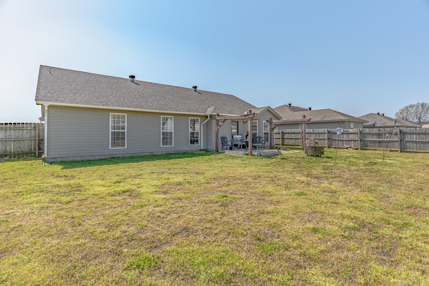 6032 Whitecliff Dr  Jonesboro, AR