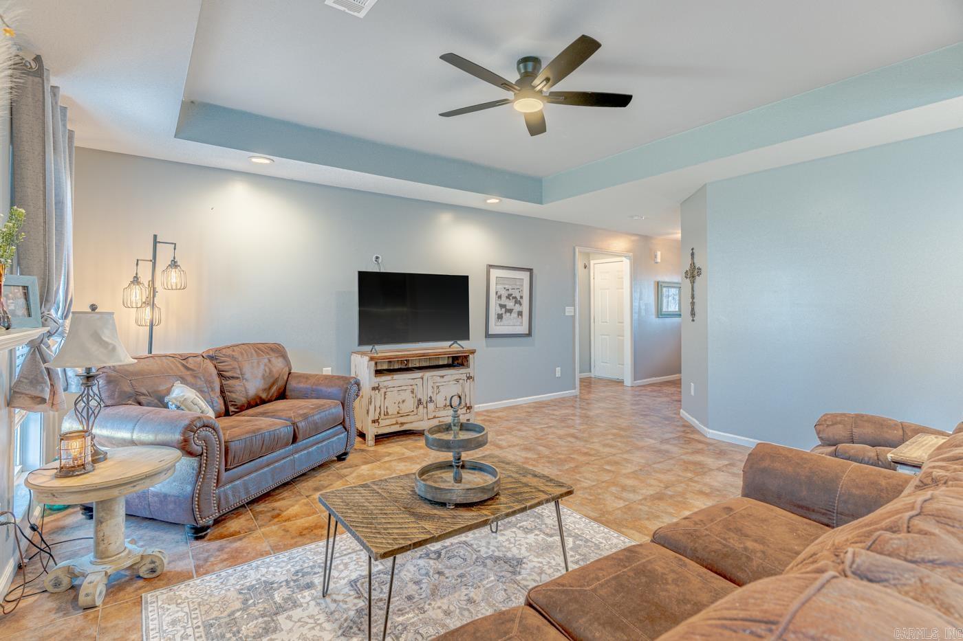 6032 Whitecliff Dr  Jonesboro, AR