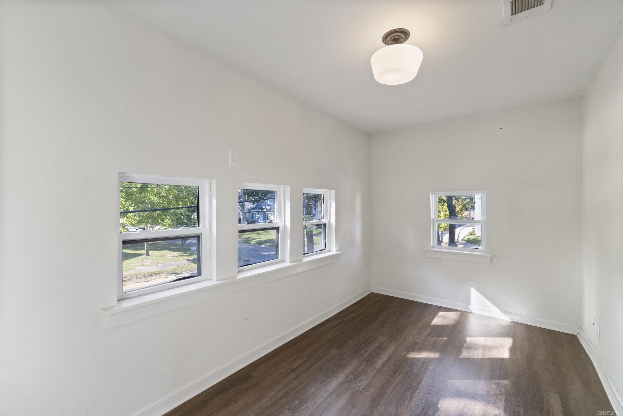 1403 Scott  Conway, AR