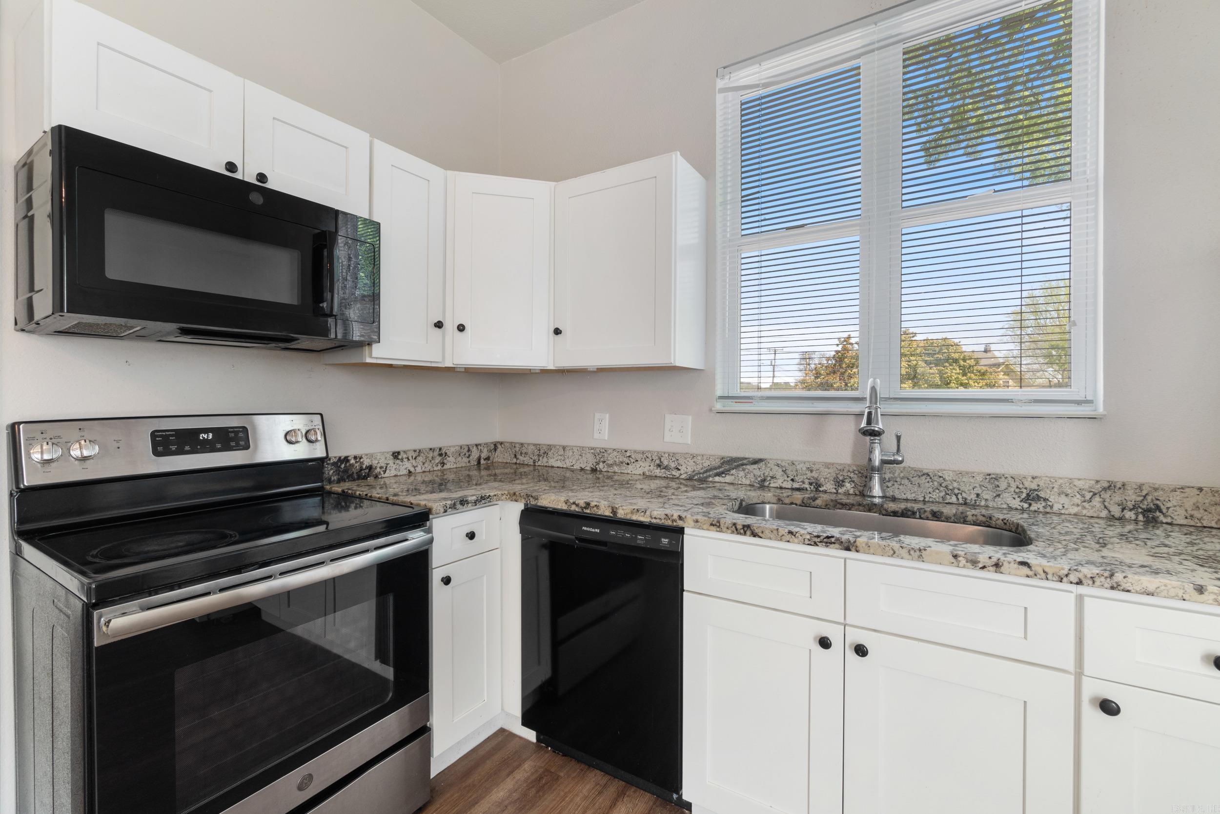 1403 Scott  Conway, AR