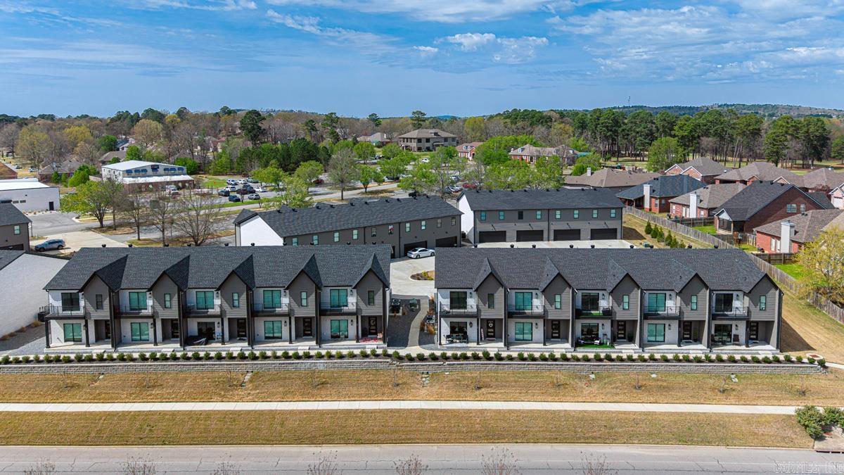 225 Country Club Parkway  Maumelle, AR