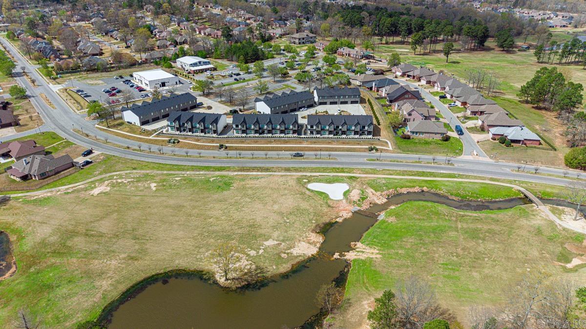 225 Country Club Parkway  Maumelle, AR